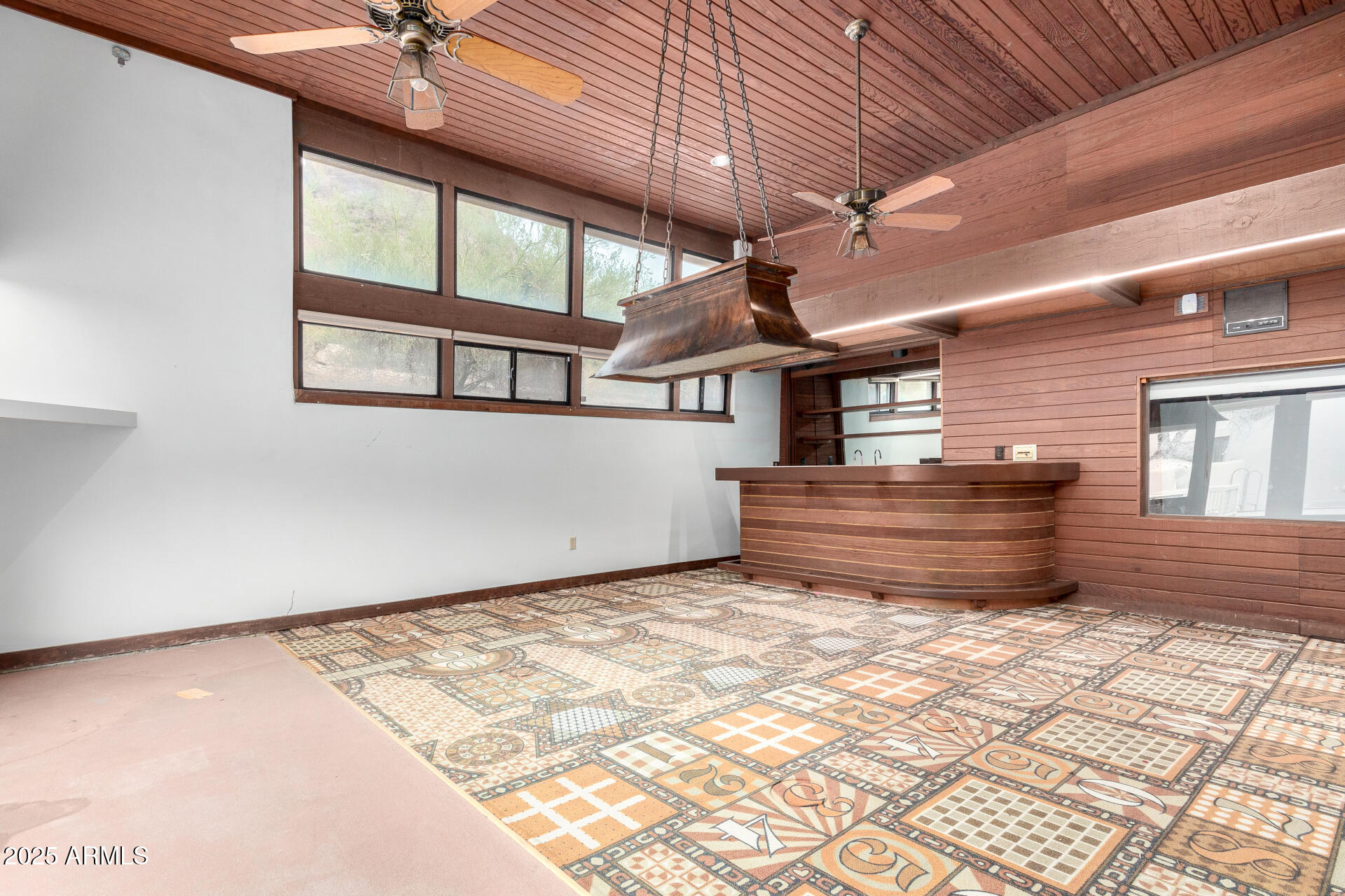 5275 N Camelhead Road