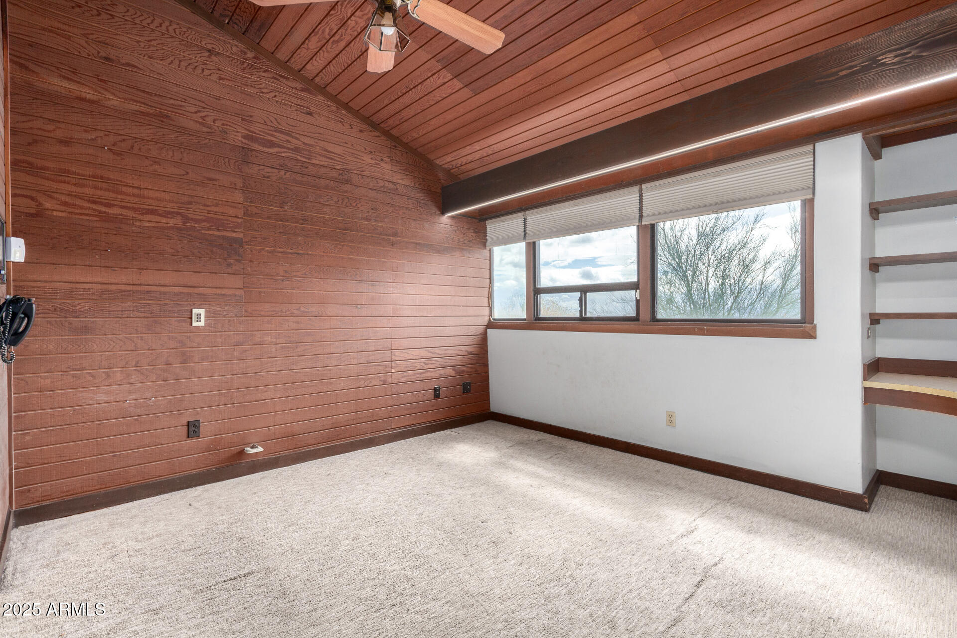 5275 N Camelhead Road