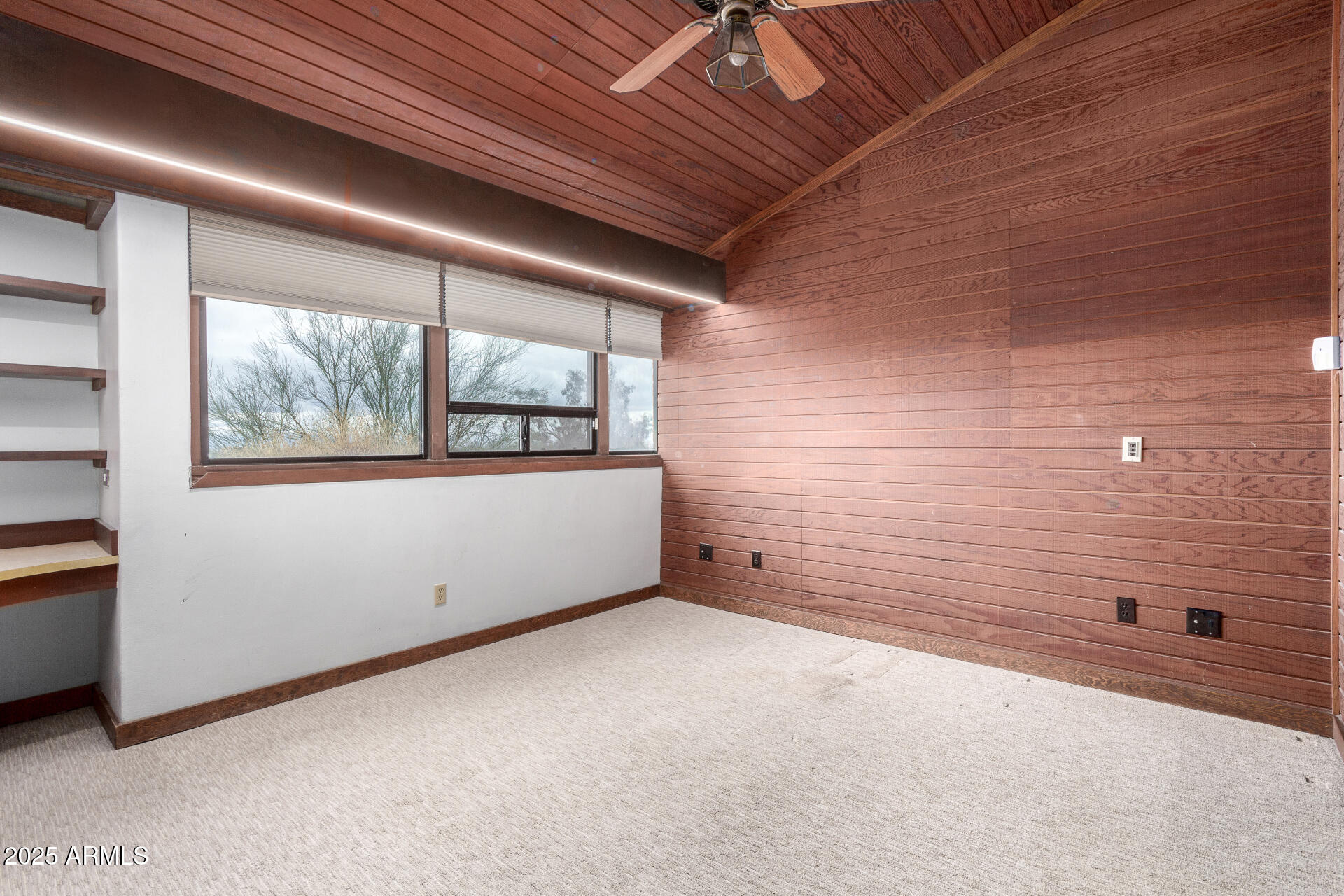 5275 N Camelhead Road