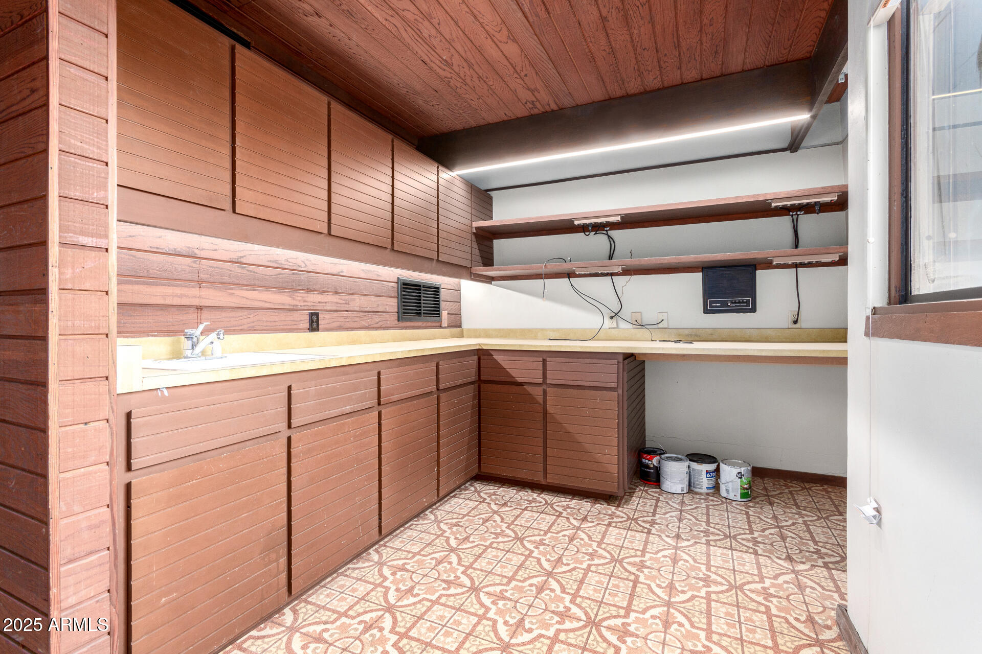 5275 N Camelhead Road