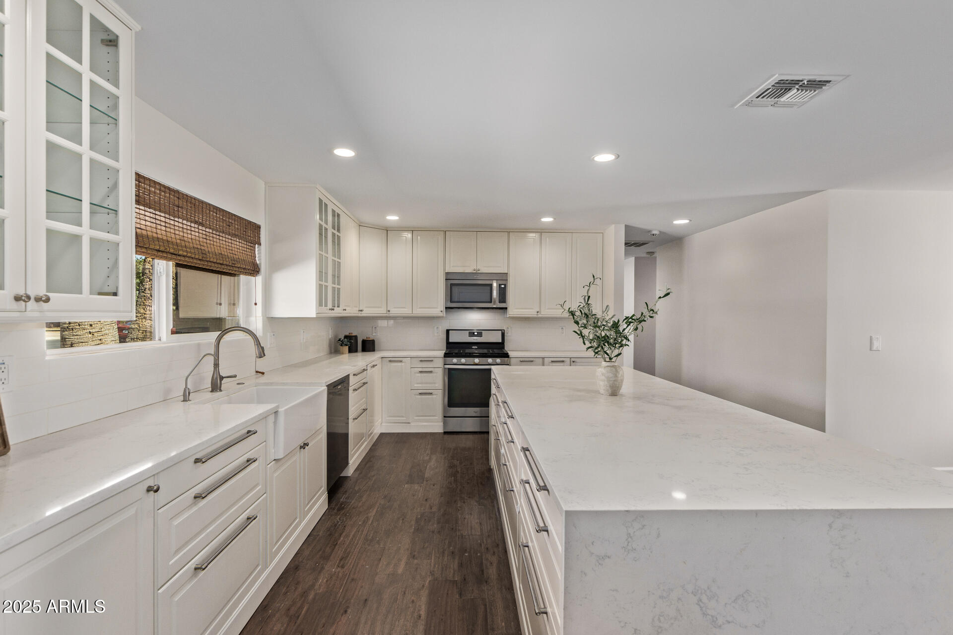 1431 E SAN JUAN Avenue