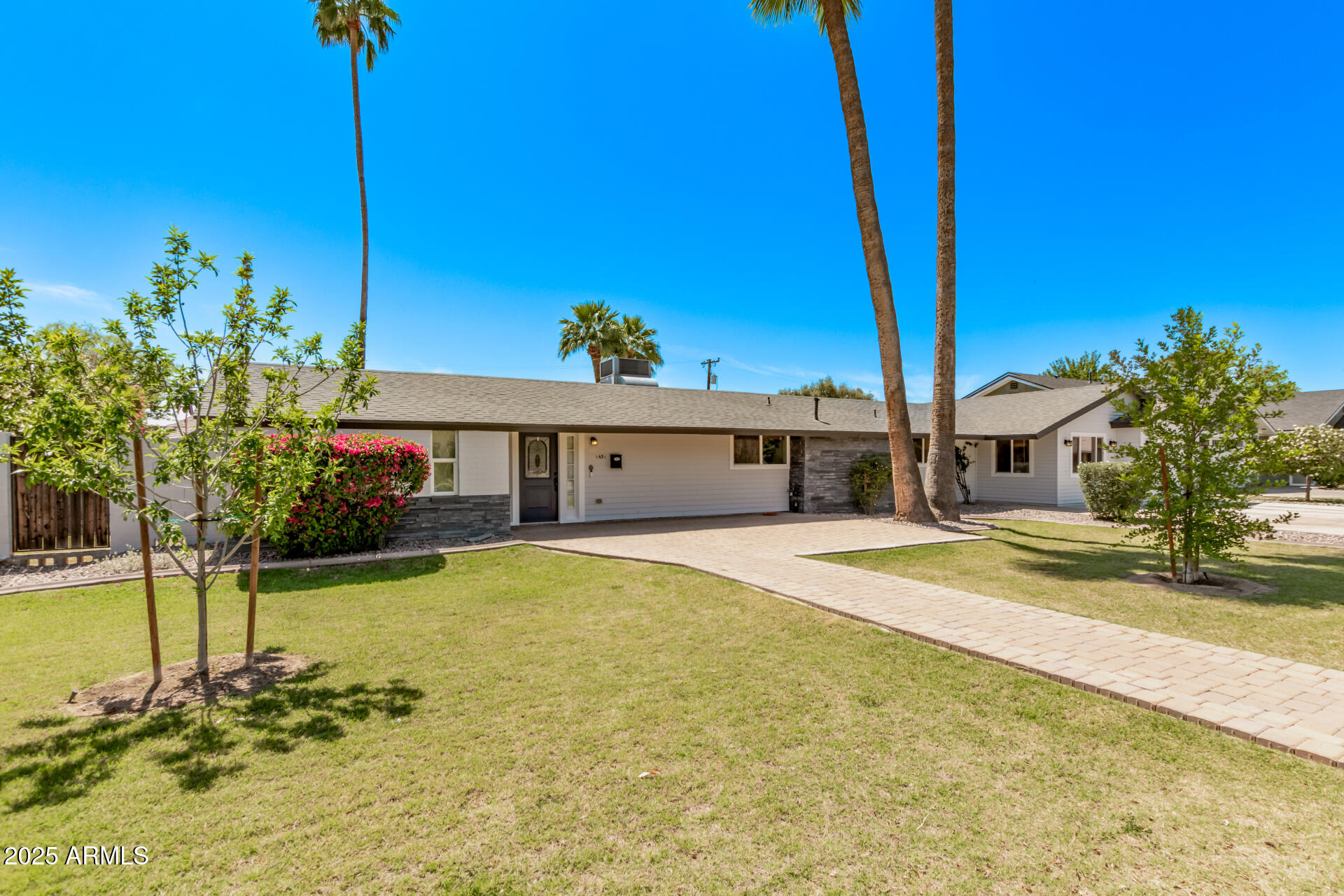 1431 E SAN JUAN Avenue