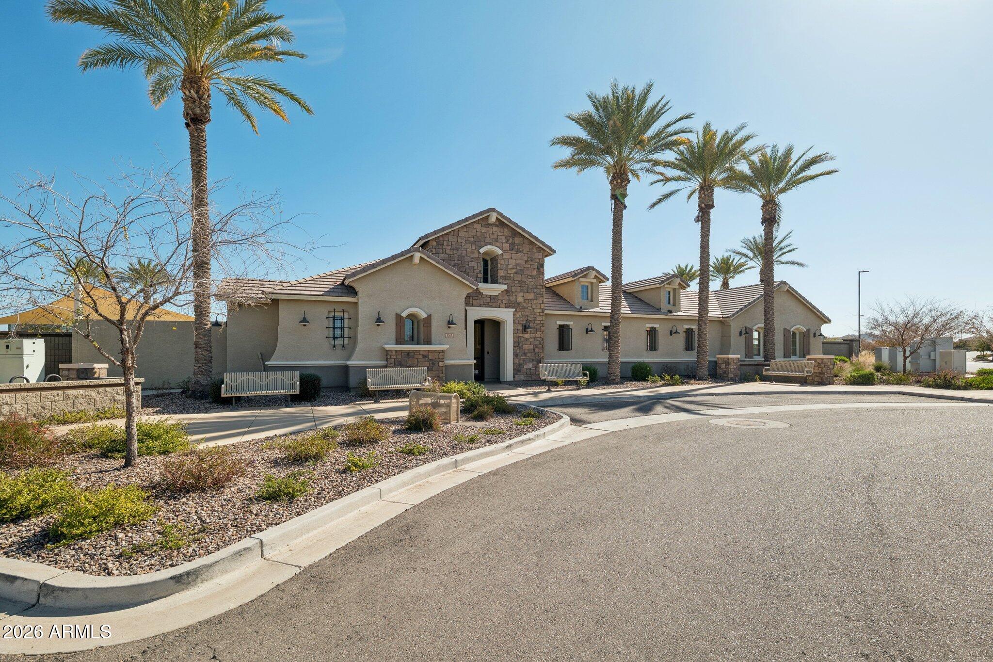 2820 W Havasu Drive