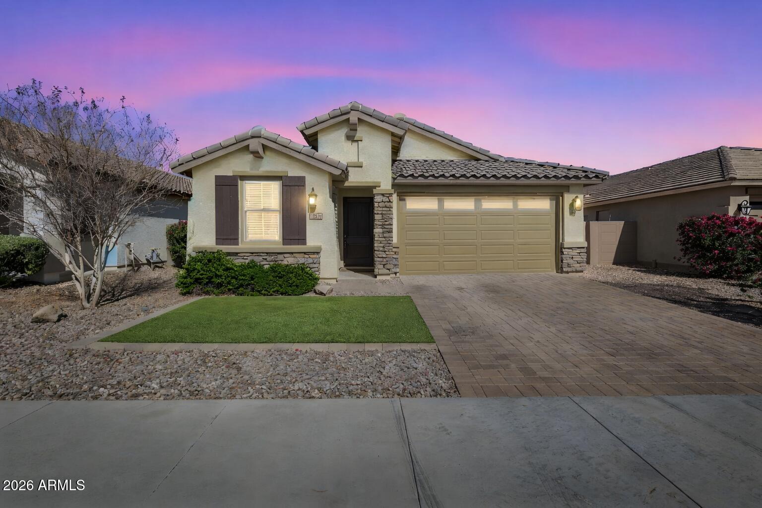 2820 W Havasu Drive
