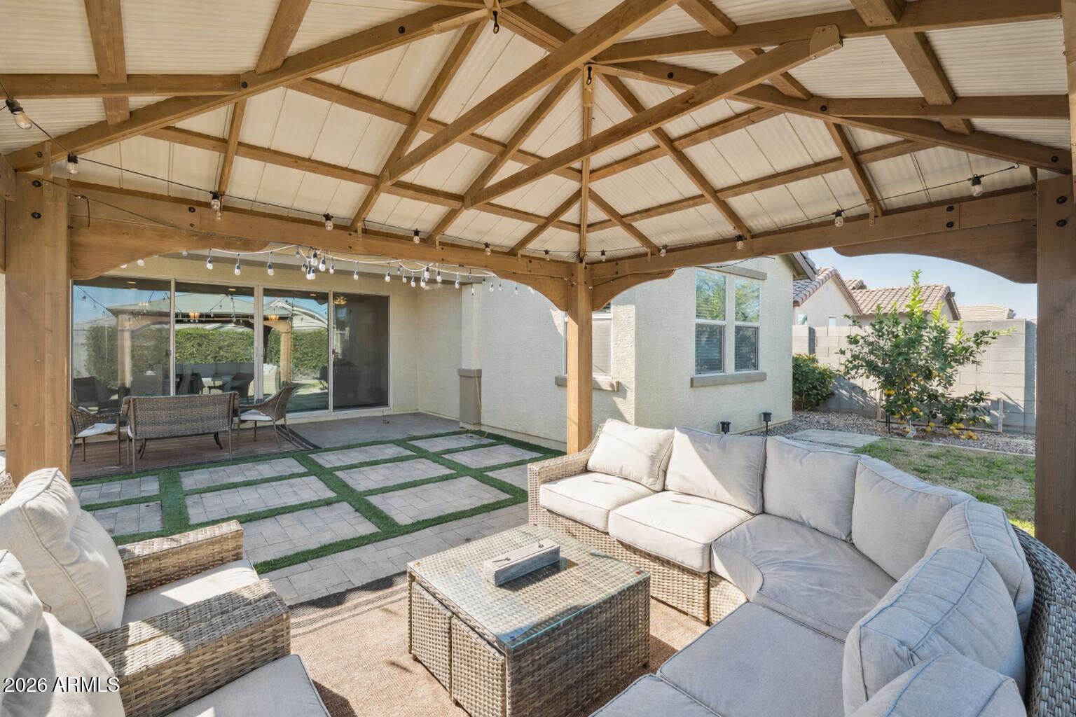 2820 W Havasu Drive