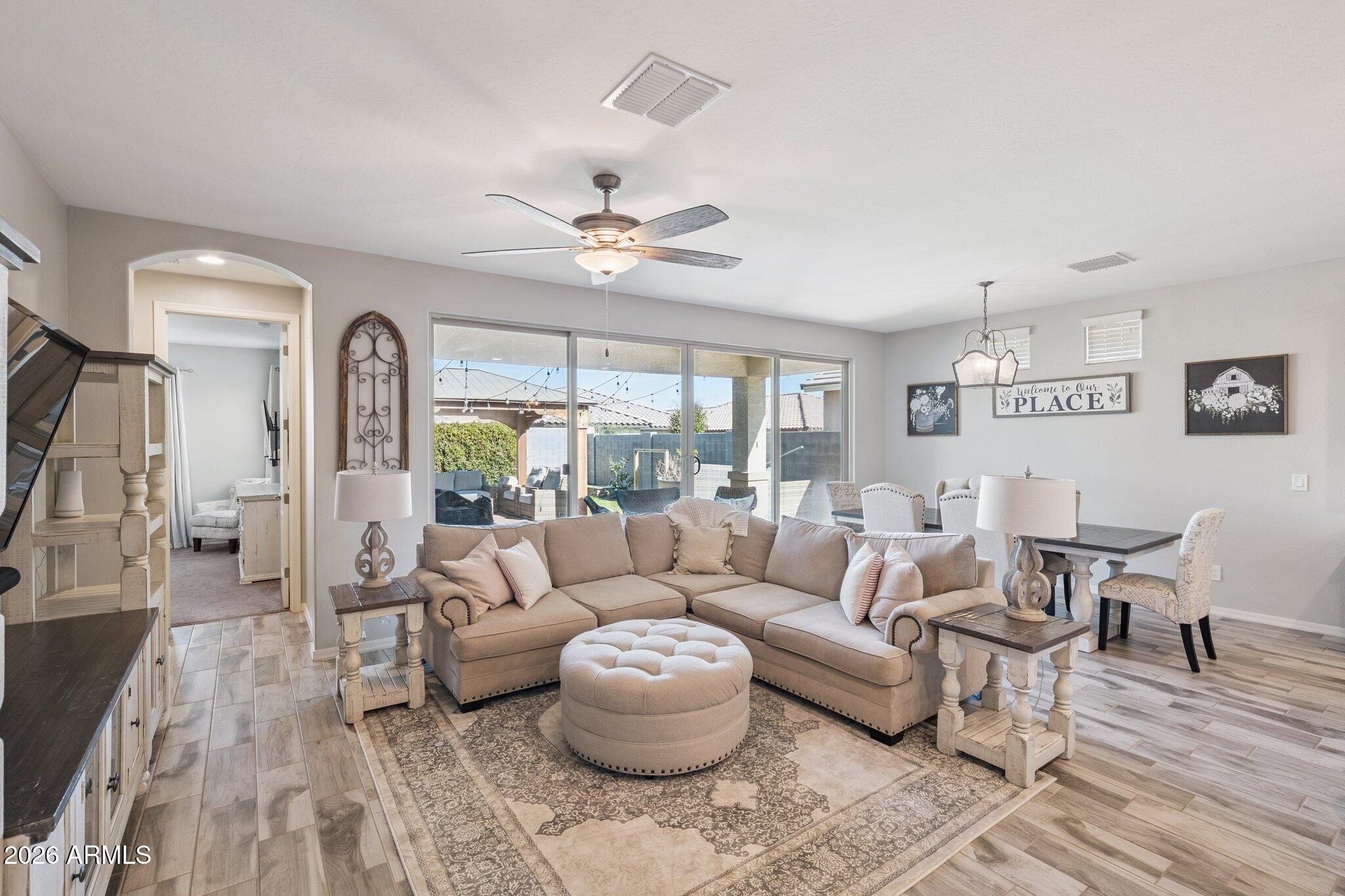 2820 W Havasu Drive