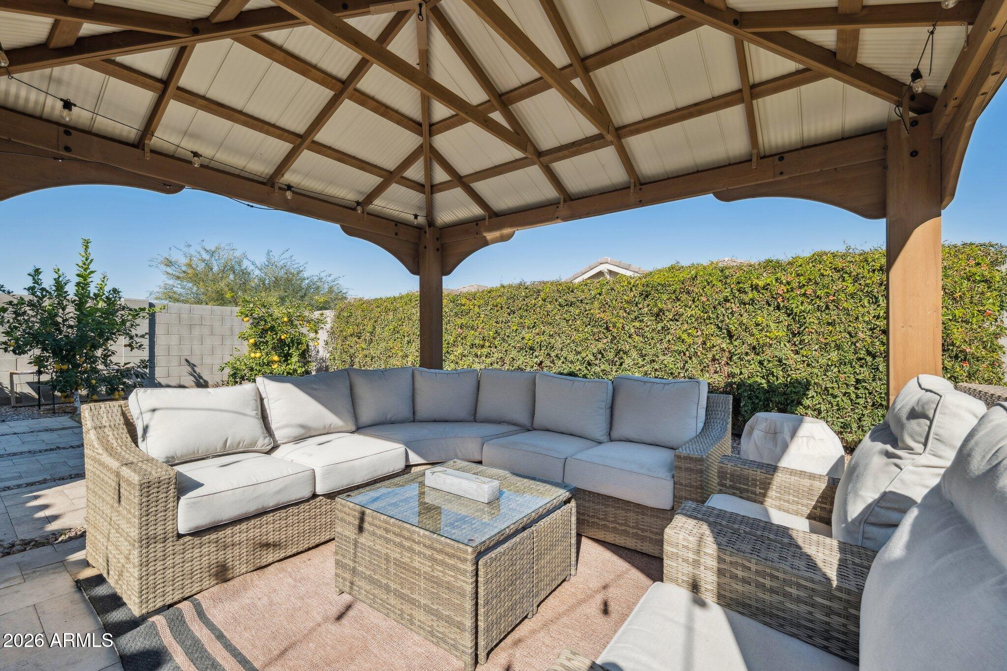 2820 W Havasu Drive