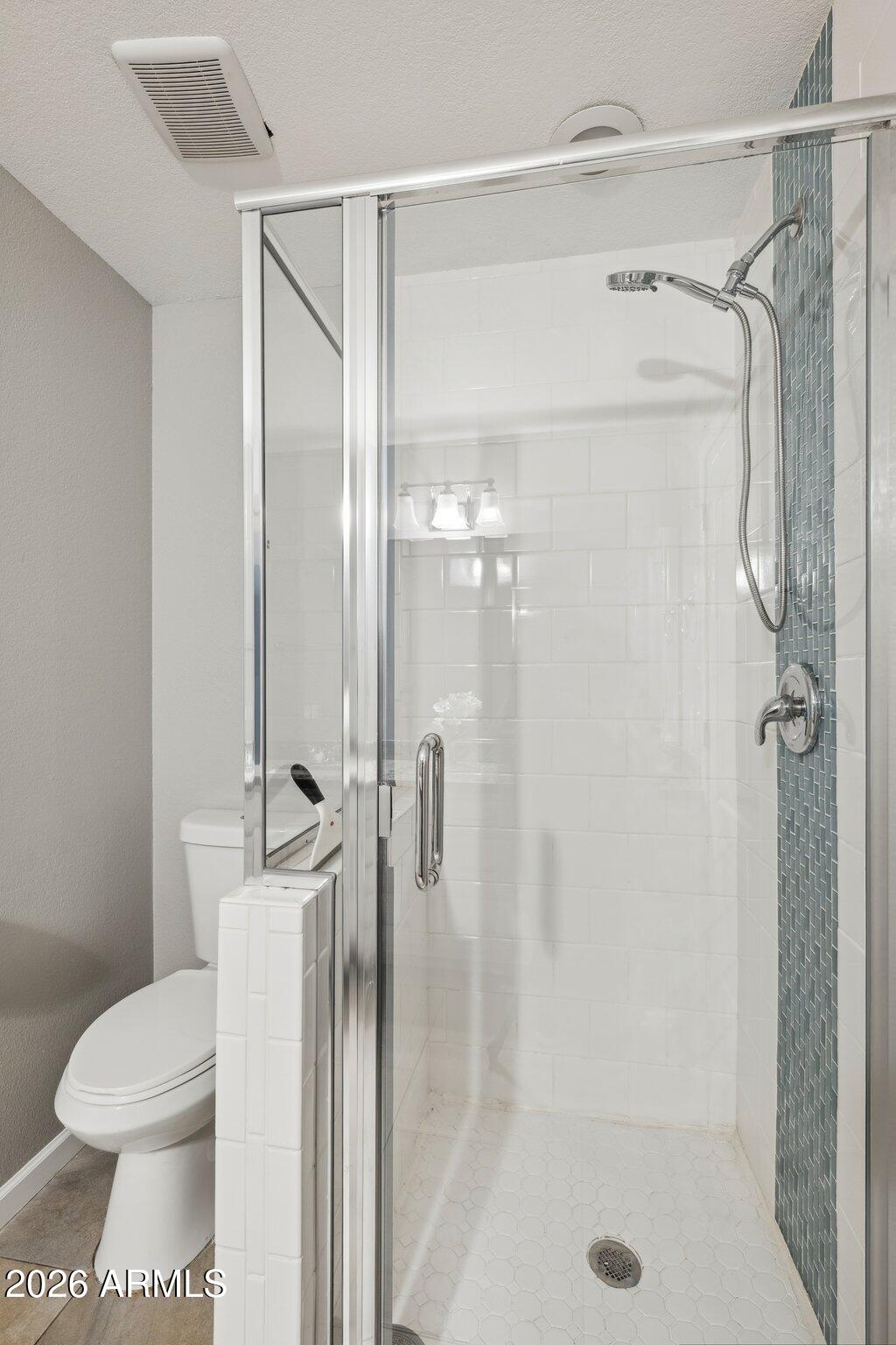 702 W Why Worry Lane