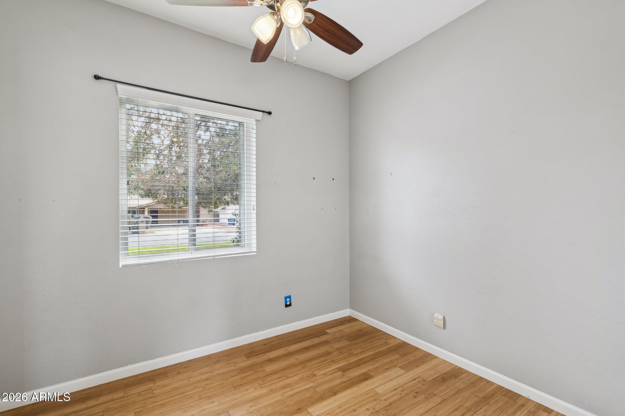 702 W Why Worry Lane