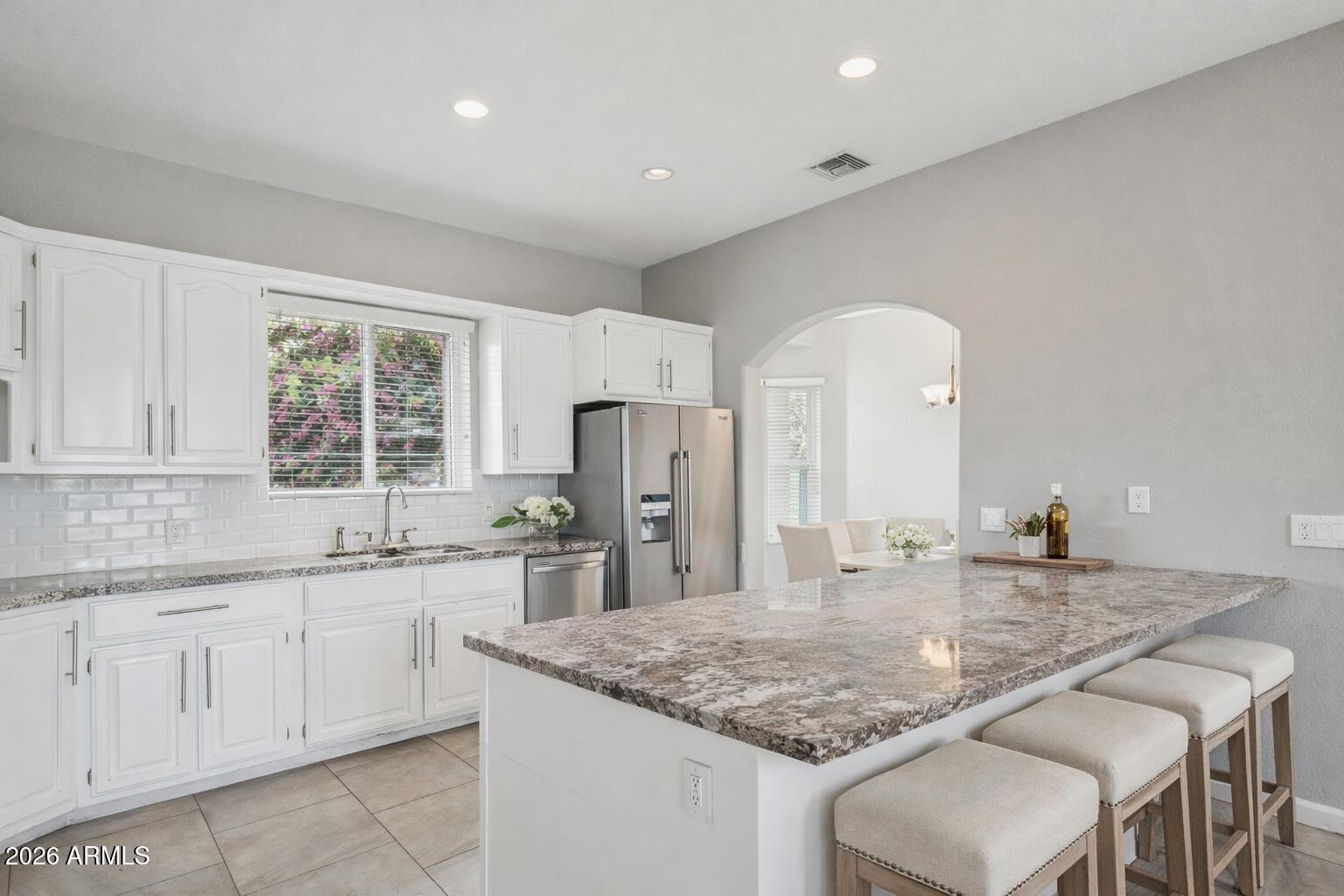 702 W Why Worry Lane