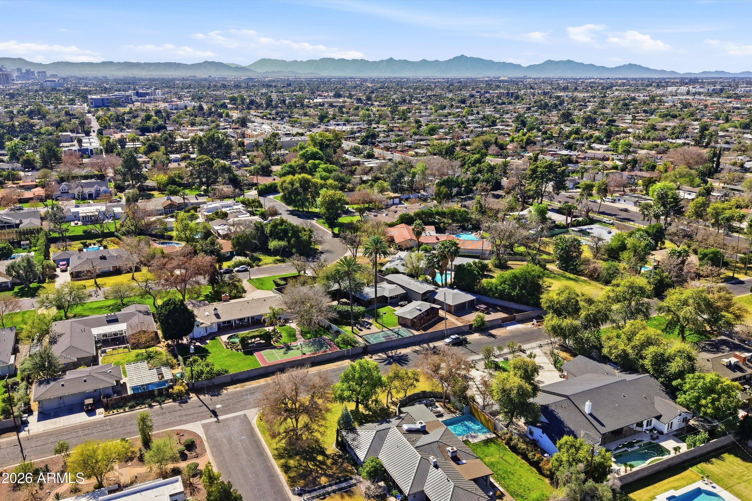 540 W SOLANO Drive