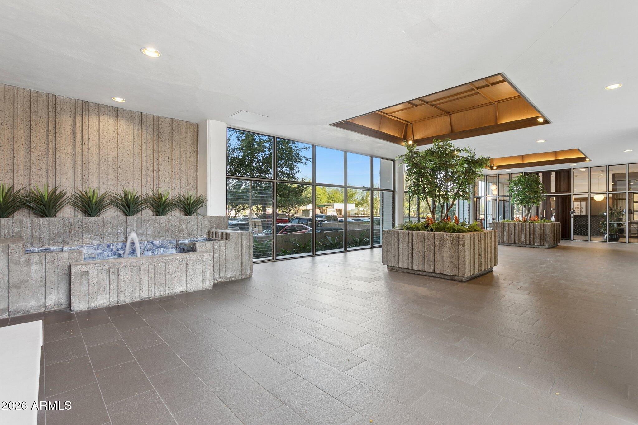 2323 N CENTRAL Avenue 205