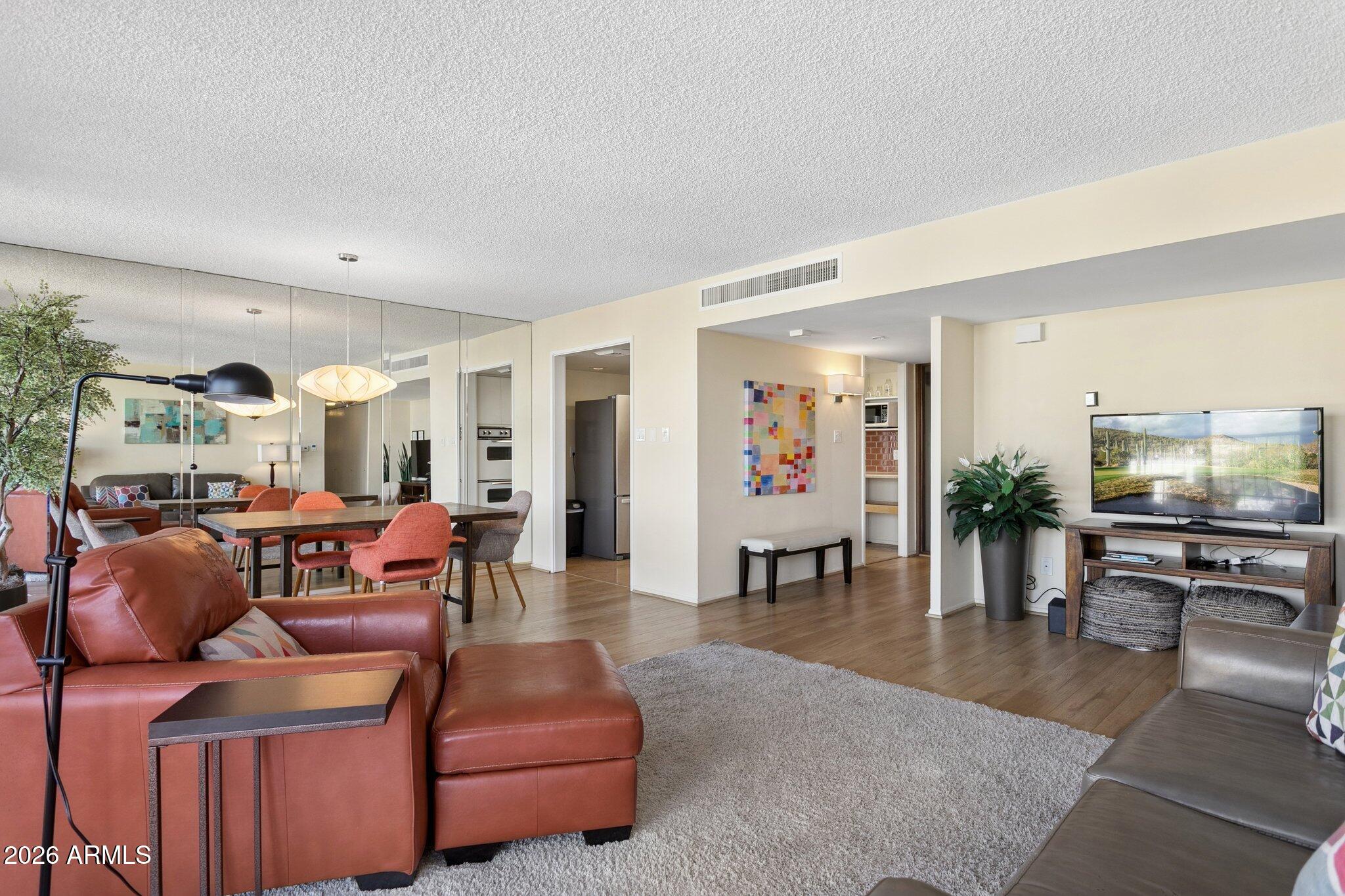 2323 N CENTRAL Avenue 205