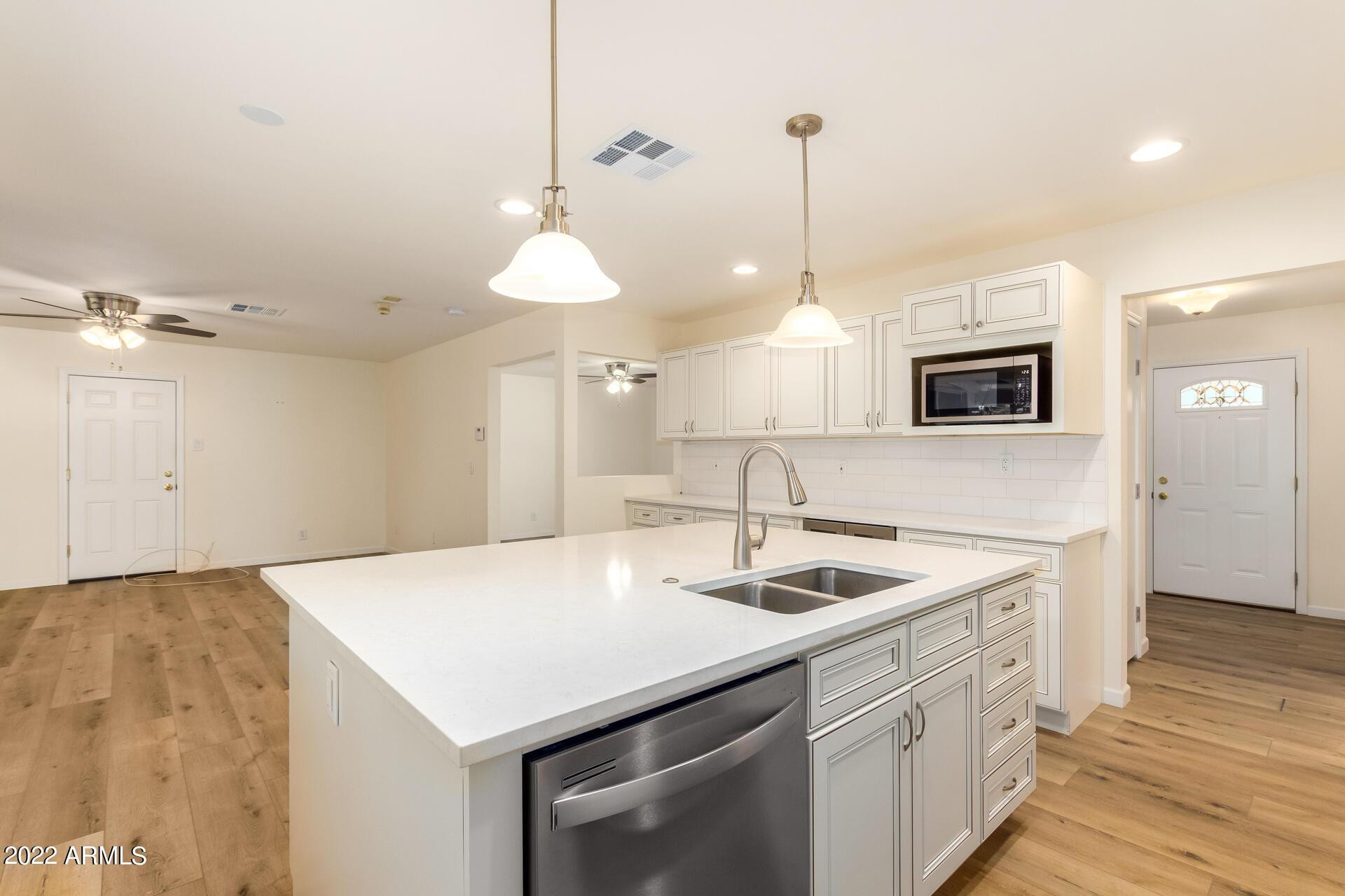 1211 W Hayward Avenue