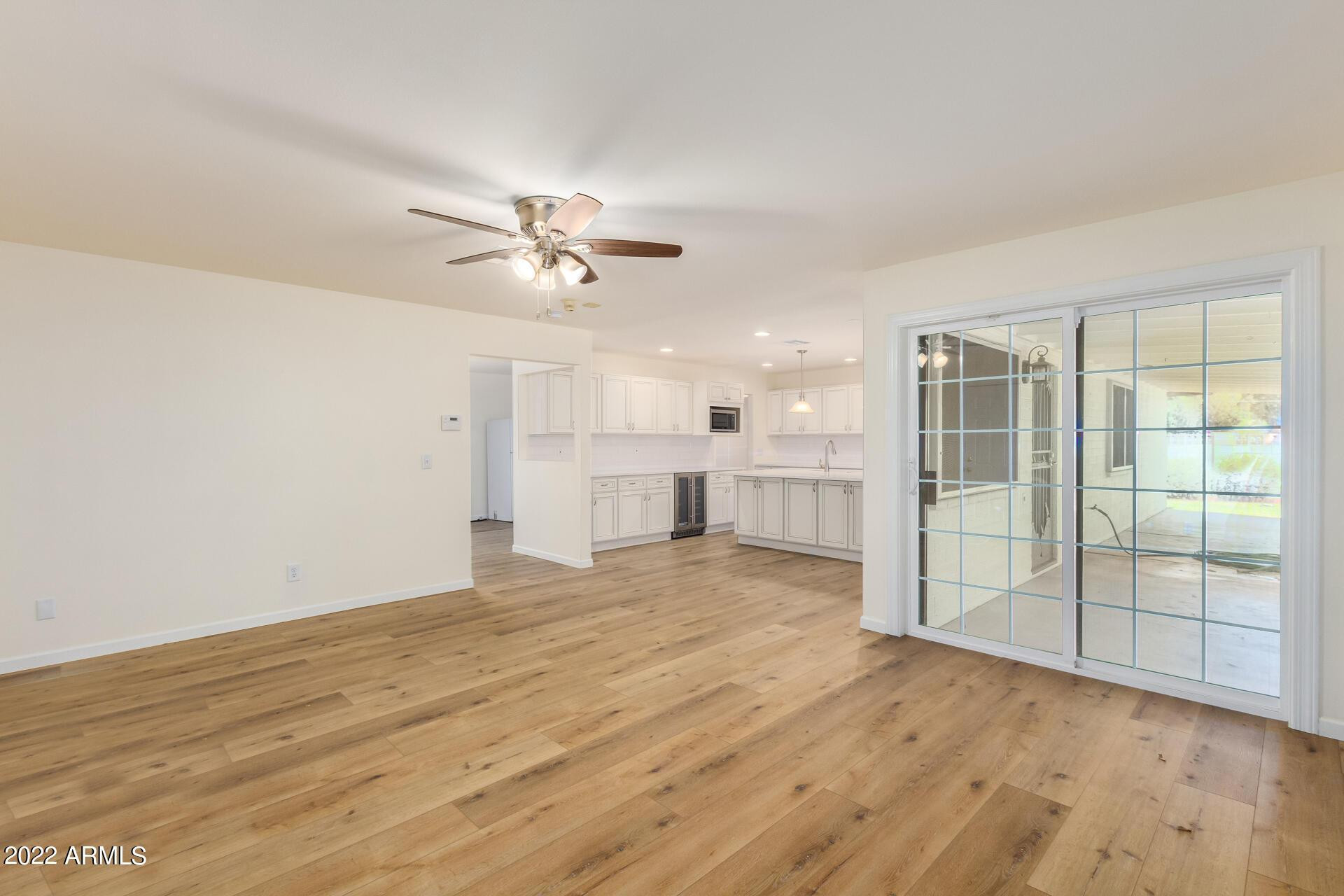 1211 W Hayward Avenue