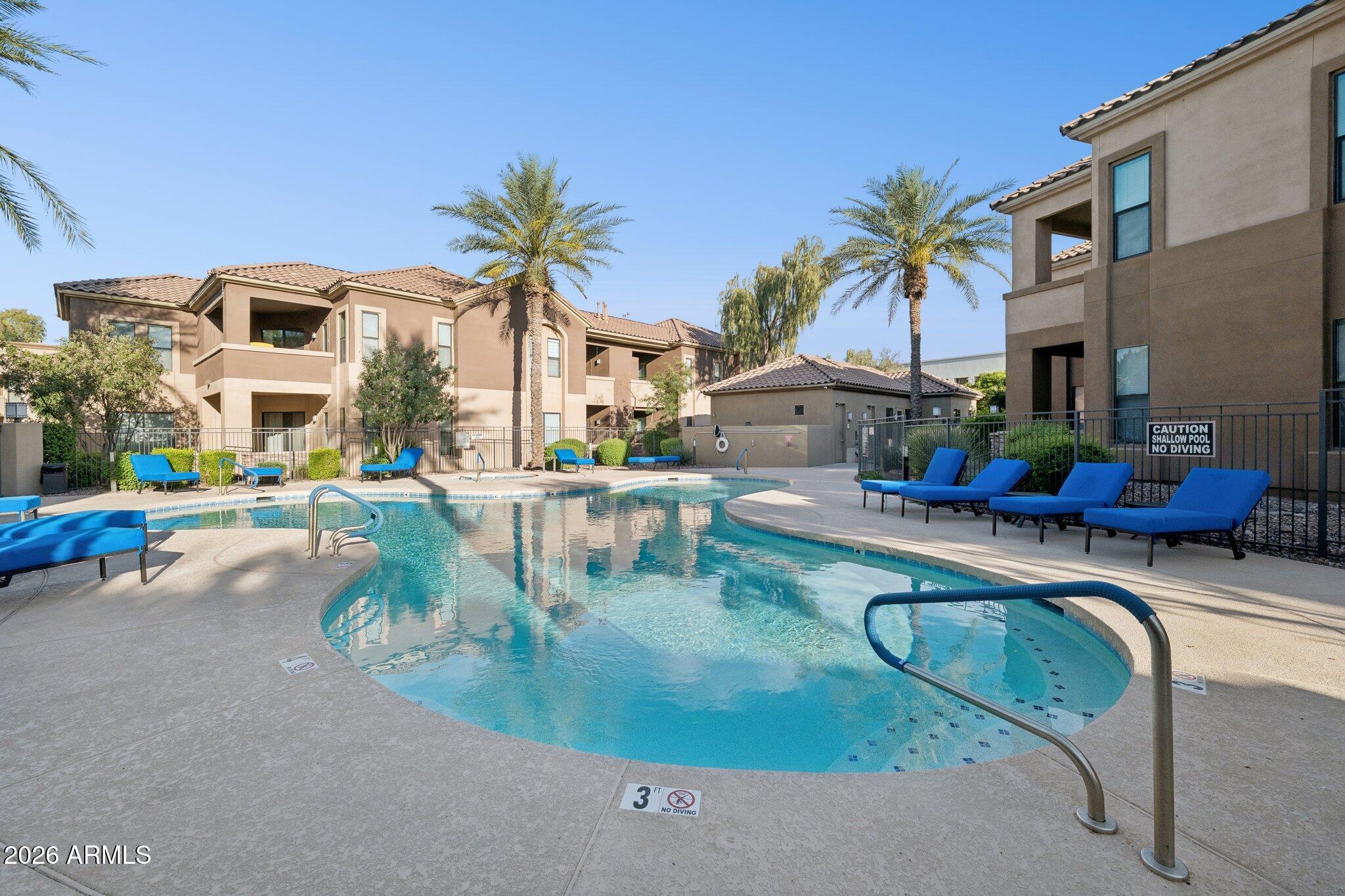 7027 N SCOTTSDALE Road 250