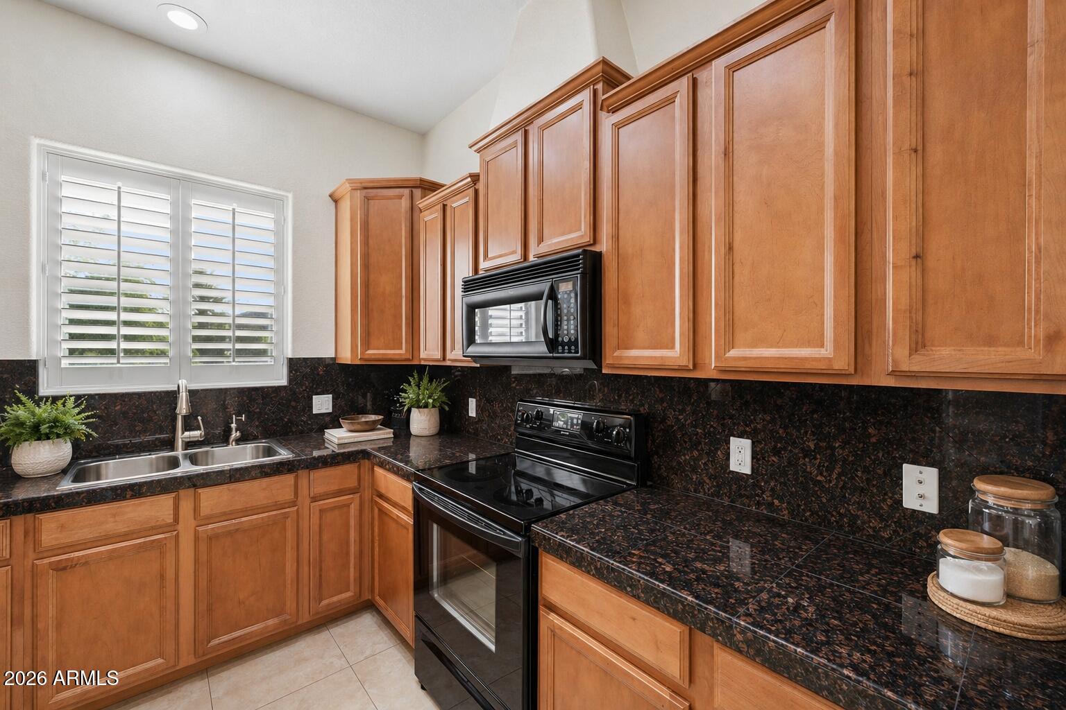 7027 N SCOTTSDALE Road 250