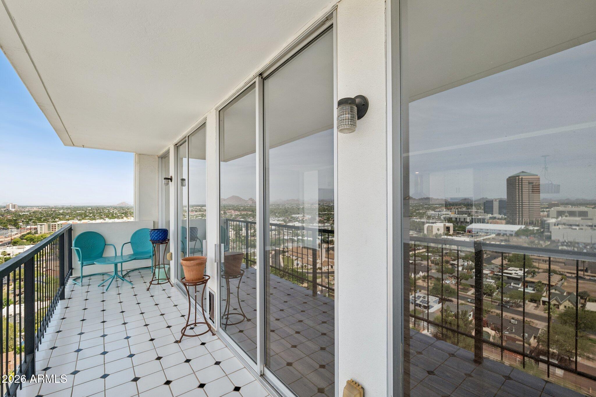 2323 N Central Avenue Unit 1906