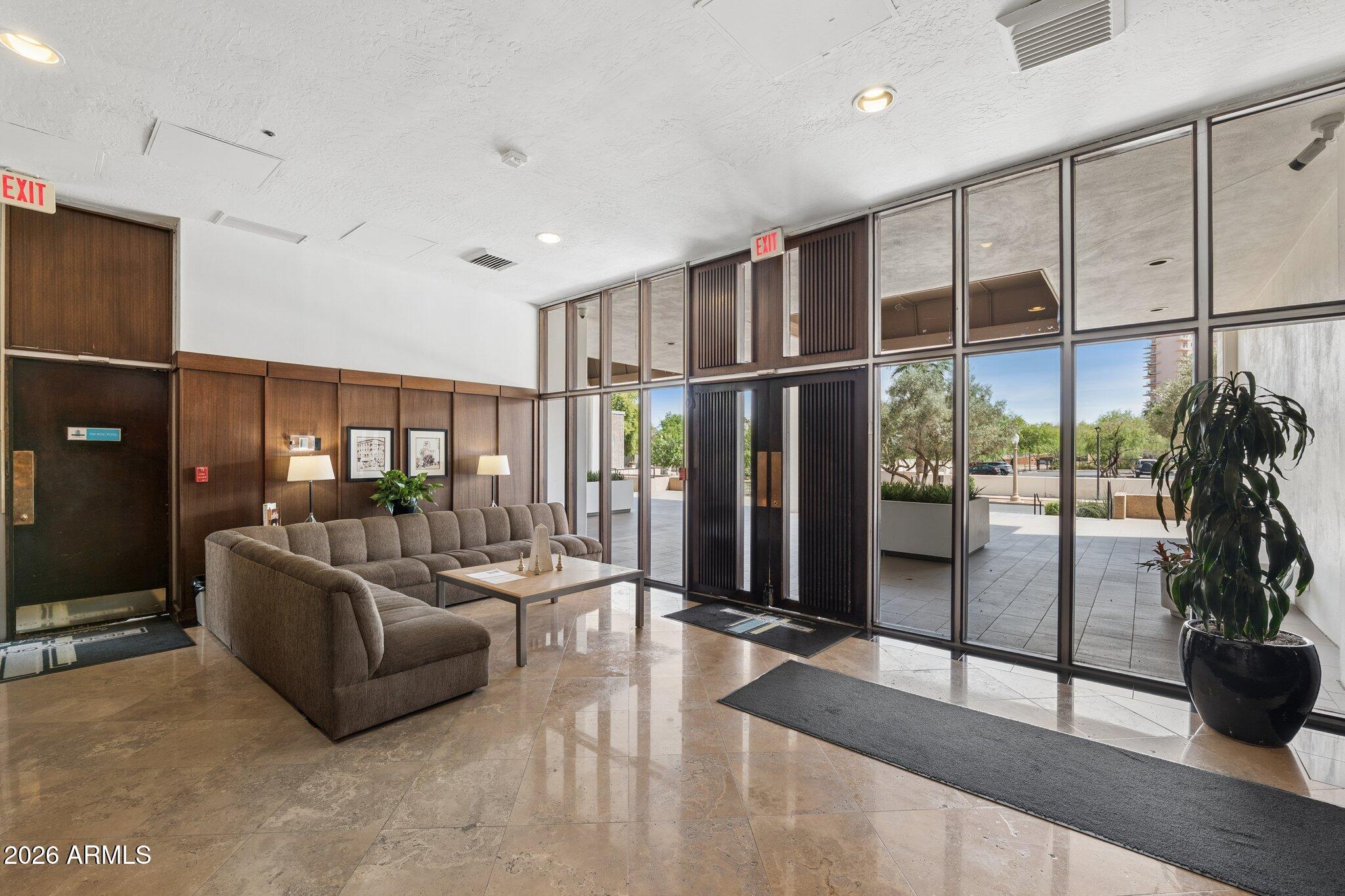 2323 N Central Avenue Unit 1906