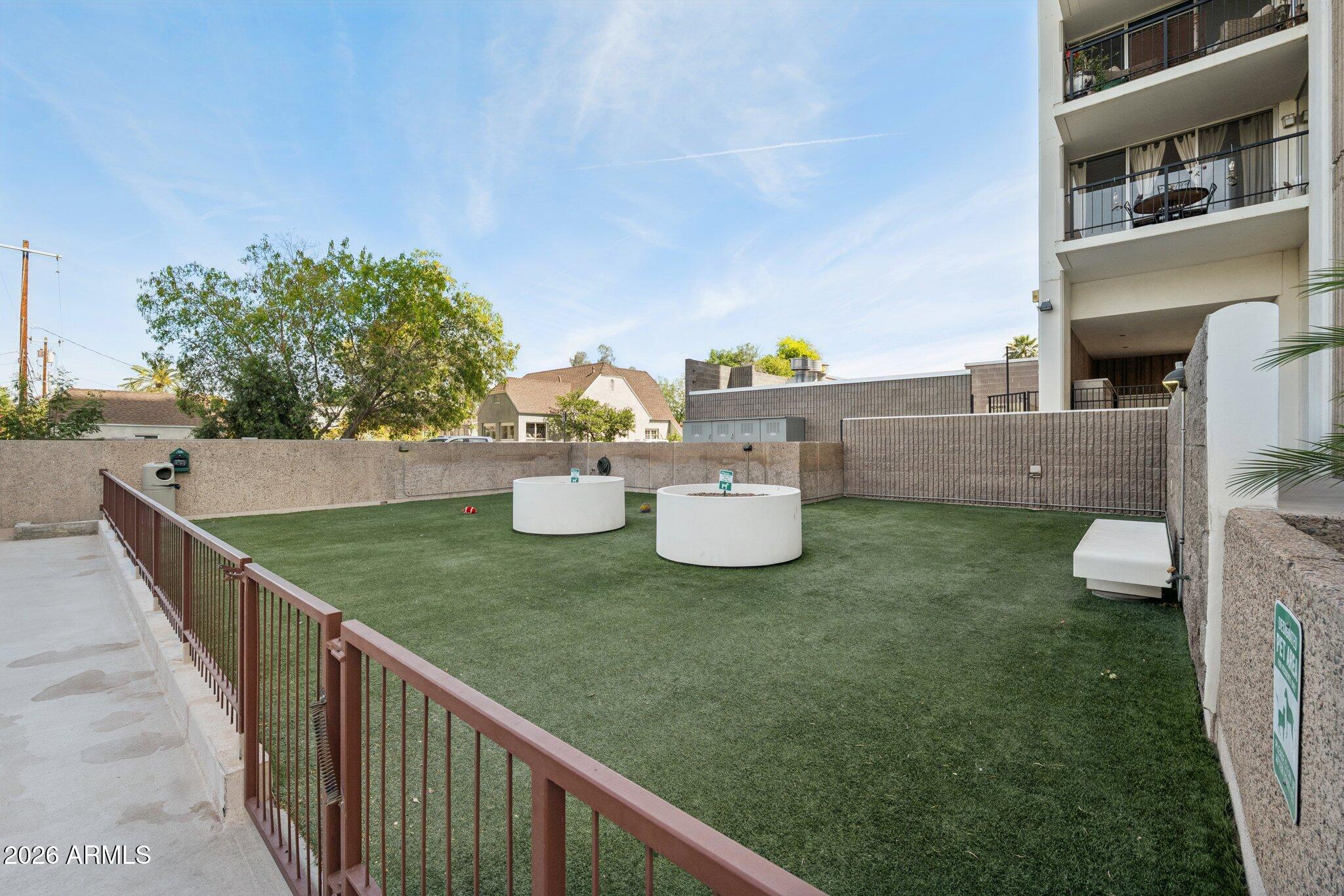 2323 N Central Avenue Unit 1906