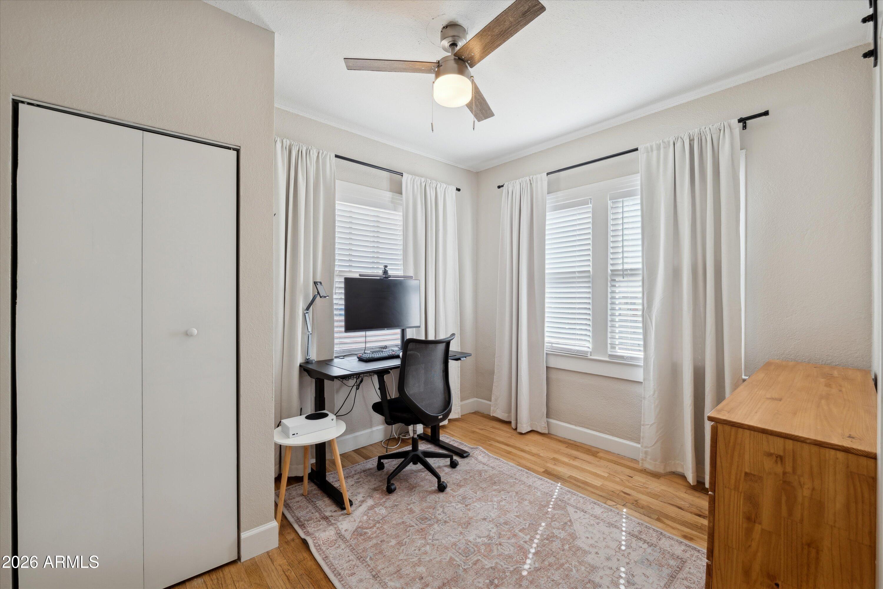 2218 N 21ST Place