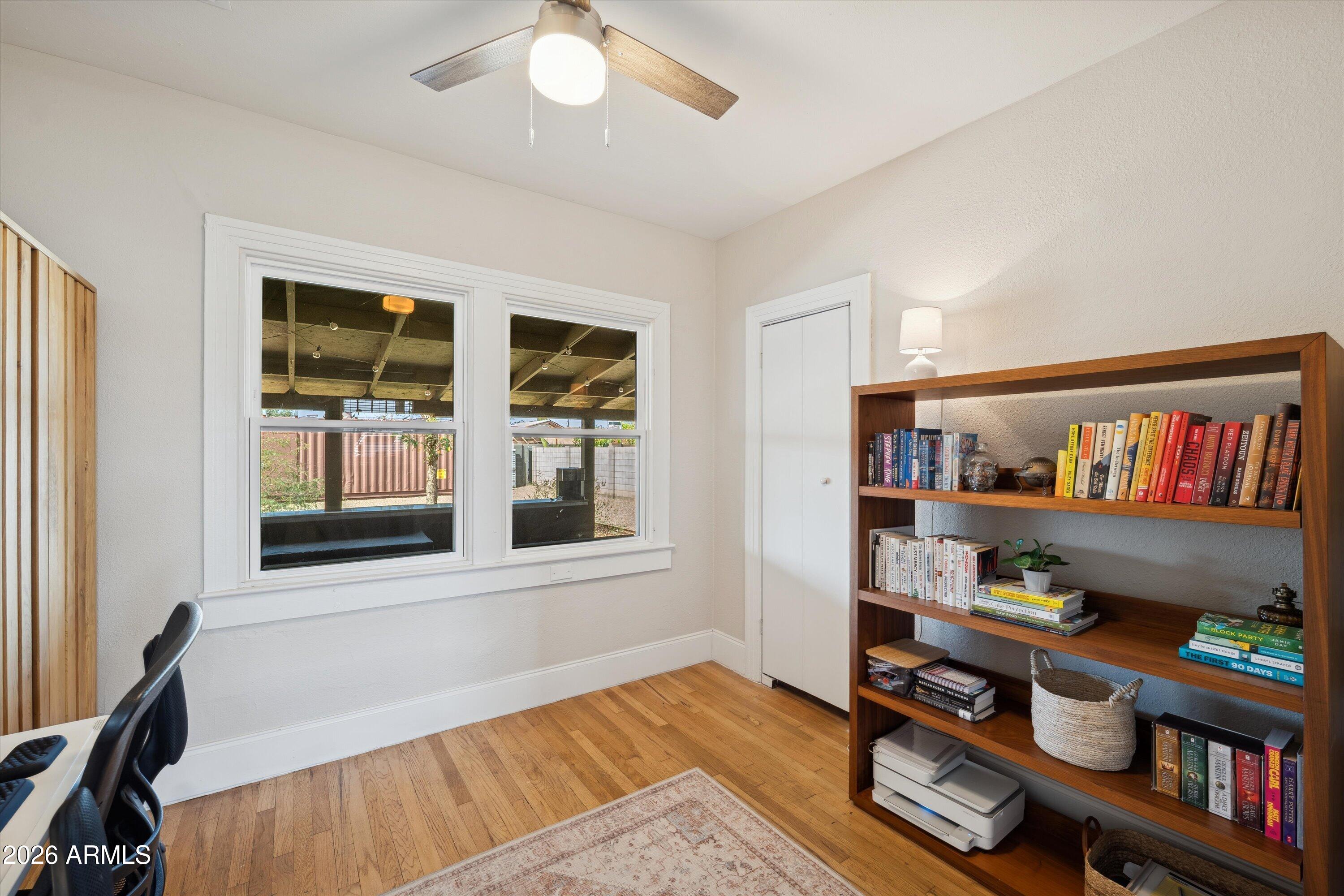 2218 N 21ST Place