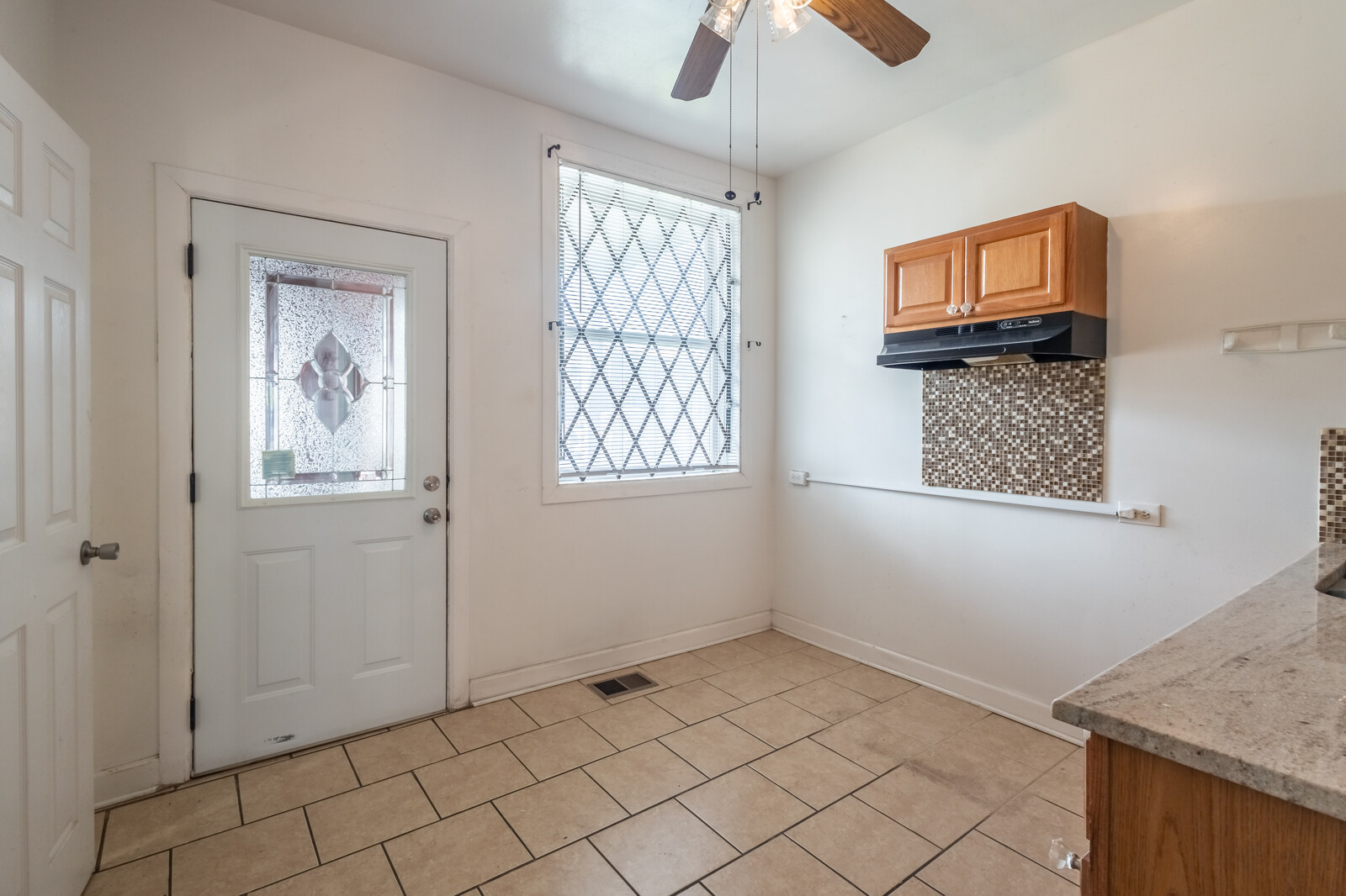 5513 W Van Buren Street