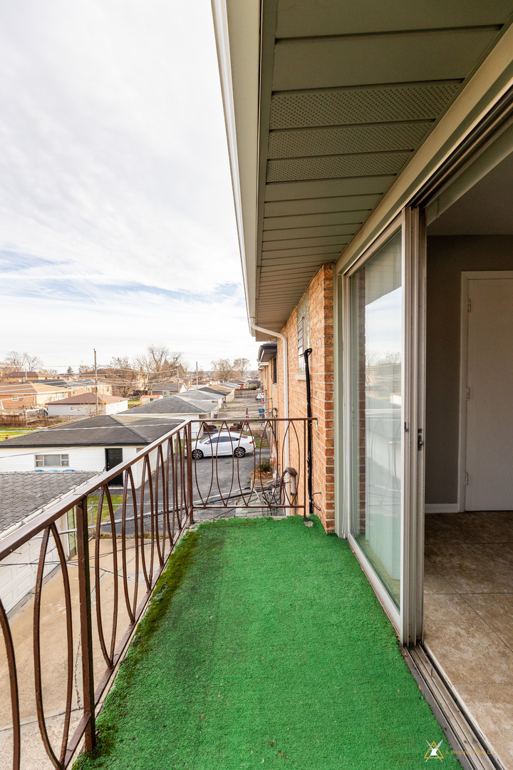 341 Crandon Avenue Unit: 2