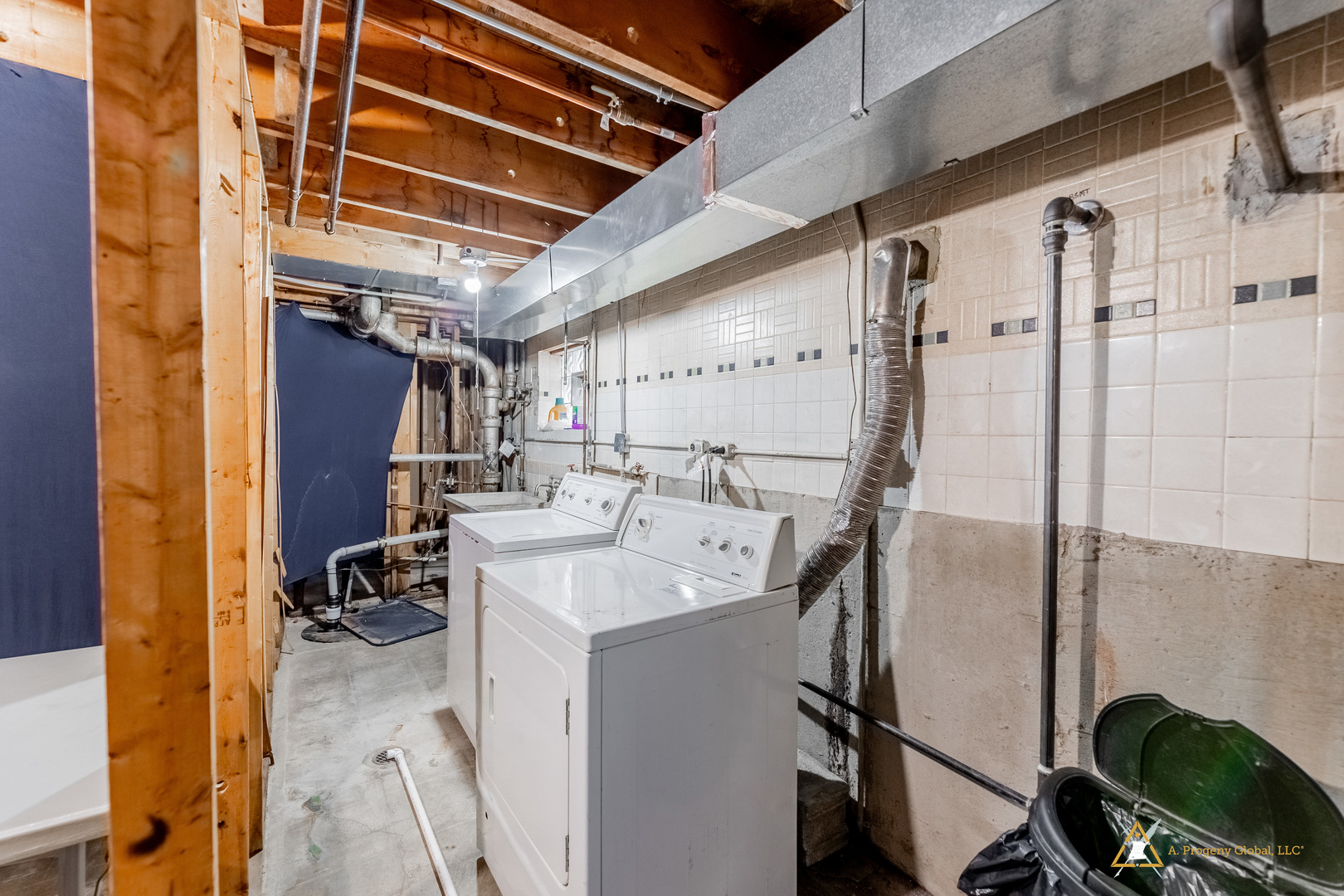 341 Crandon Avenue Unit: 2