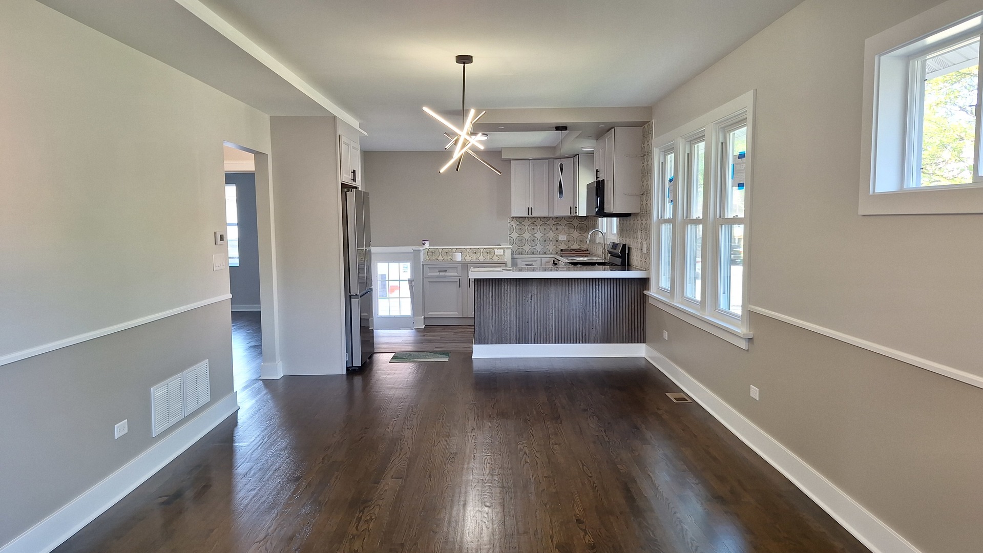 2634 Burr Oak Avenue