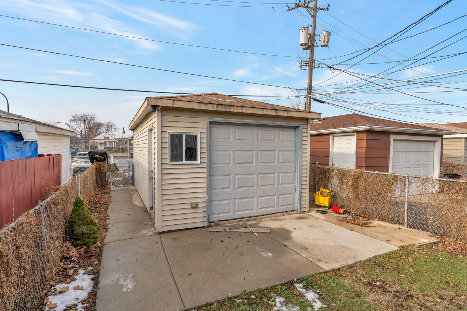 3142 S 54th Court