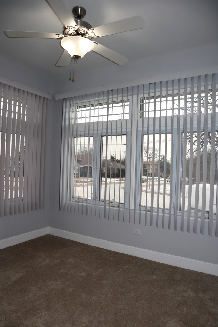 210 W 16th Place