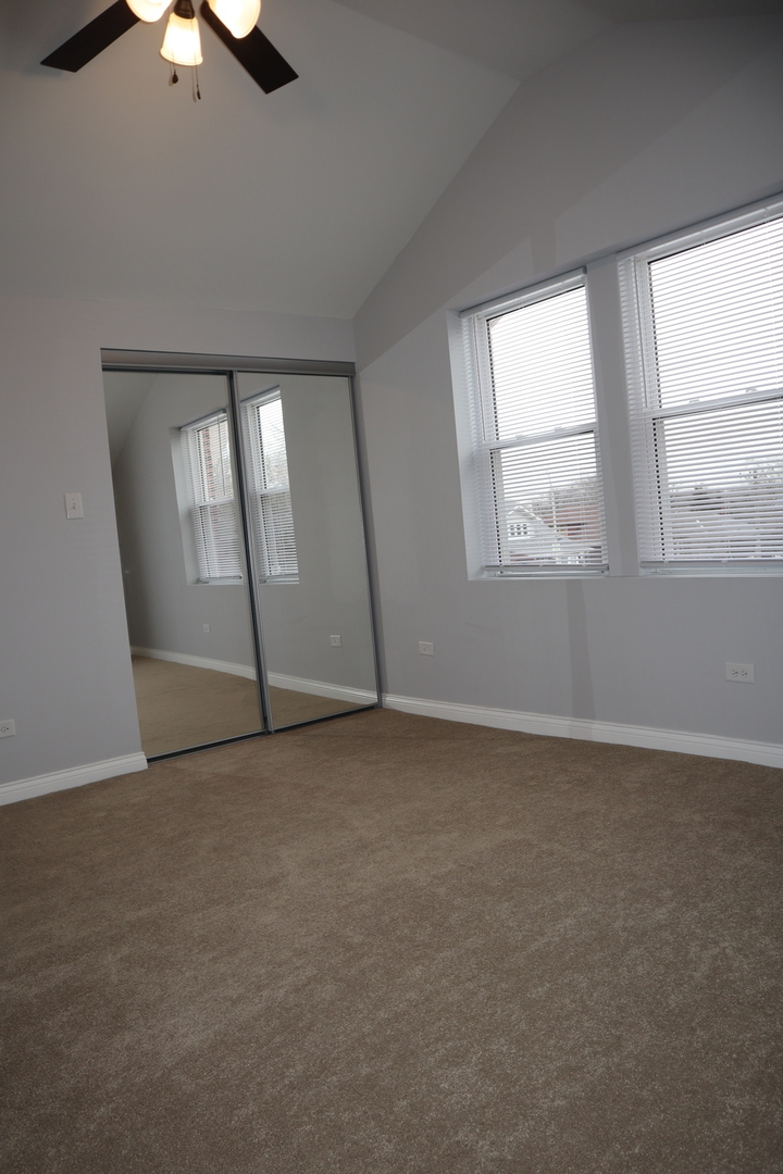 210 W 16th Place