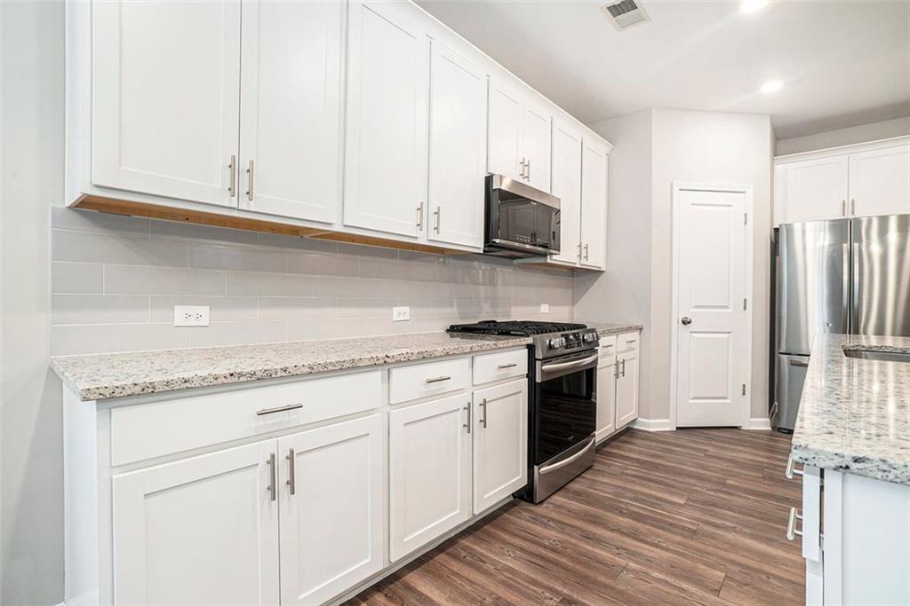 3514 AMBASSADOR Alley