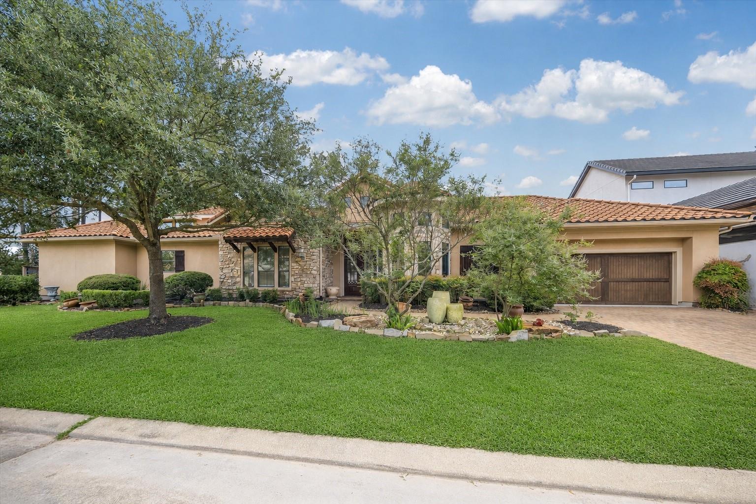 70 Shadow Creek Ridge Drive