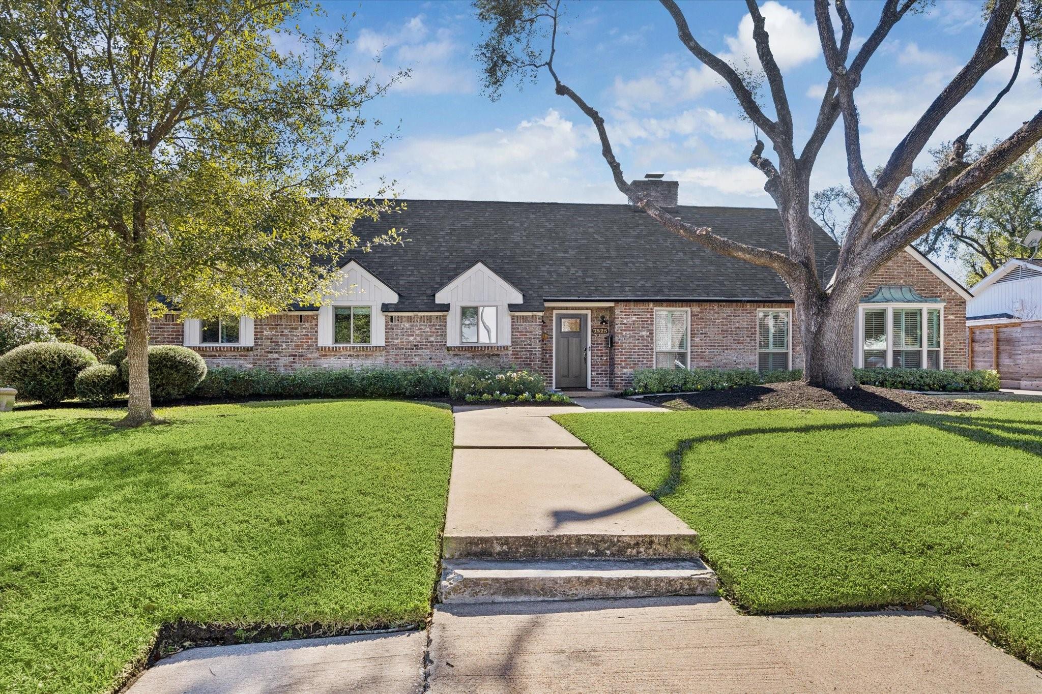 7525 Briar Rose Drive