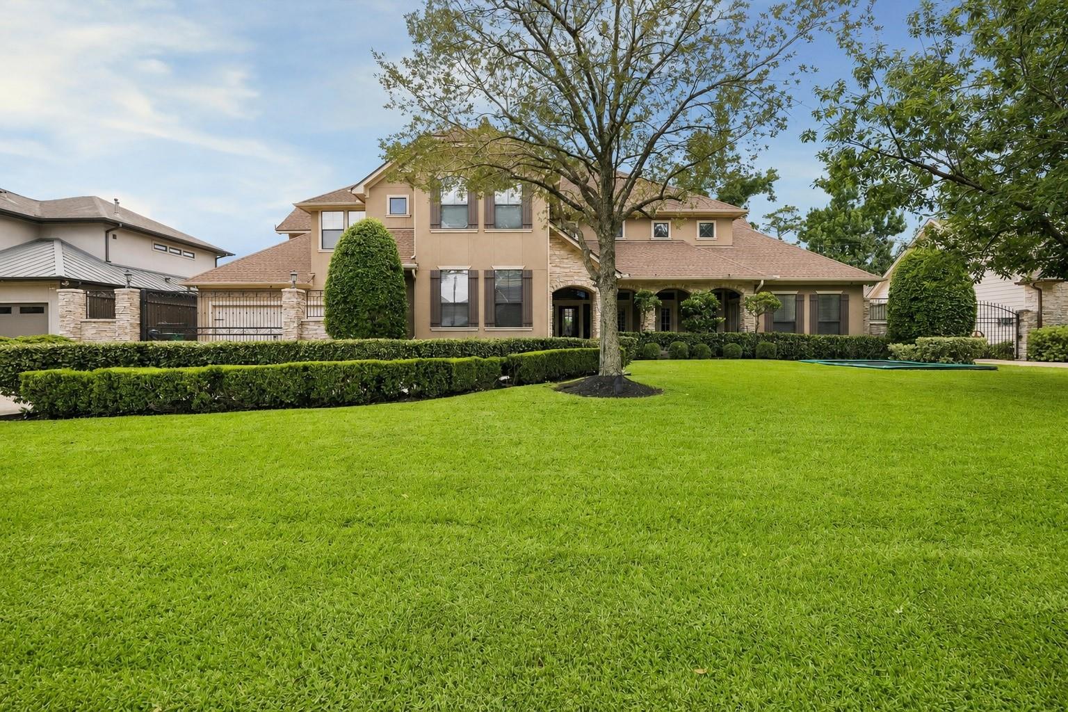 7827 Brykerwoods Drive
