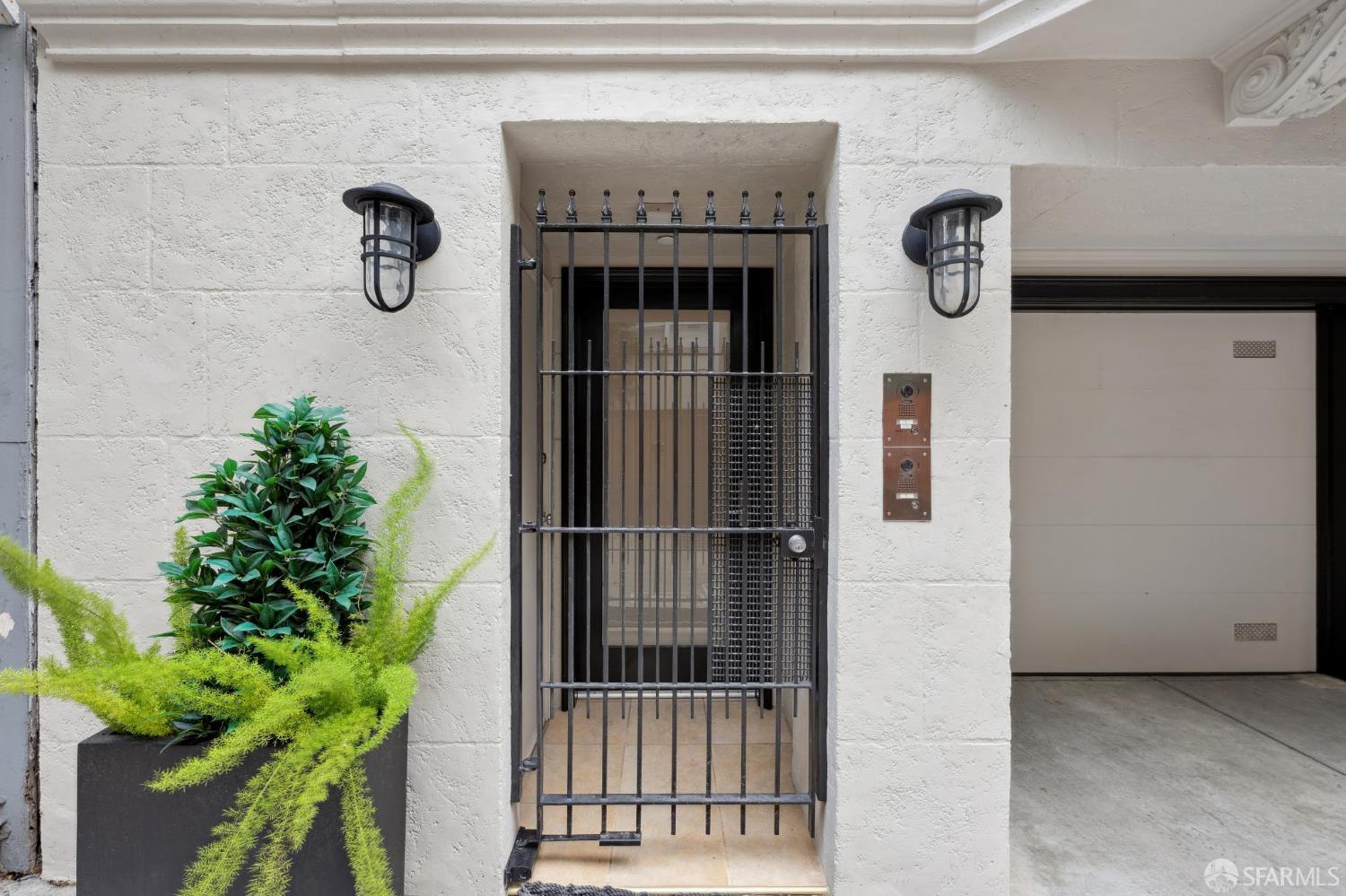 3 Dawson Place