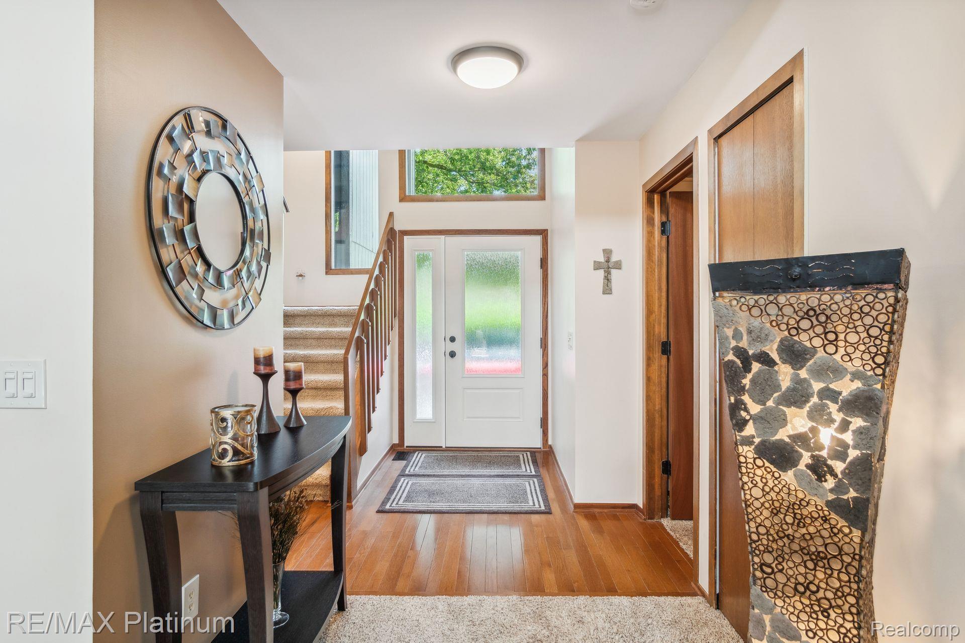 891 BLUE HERON Drive