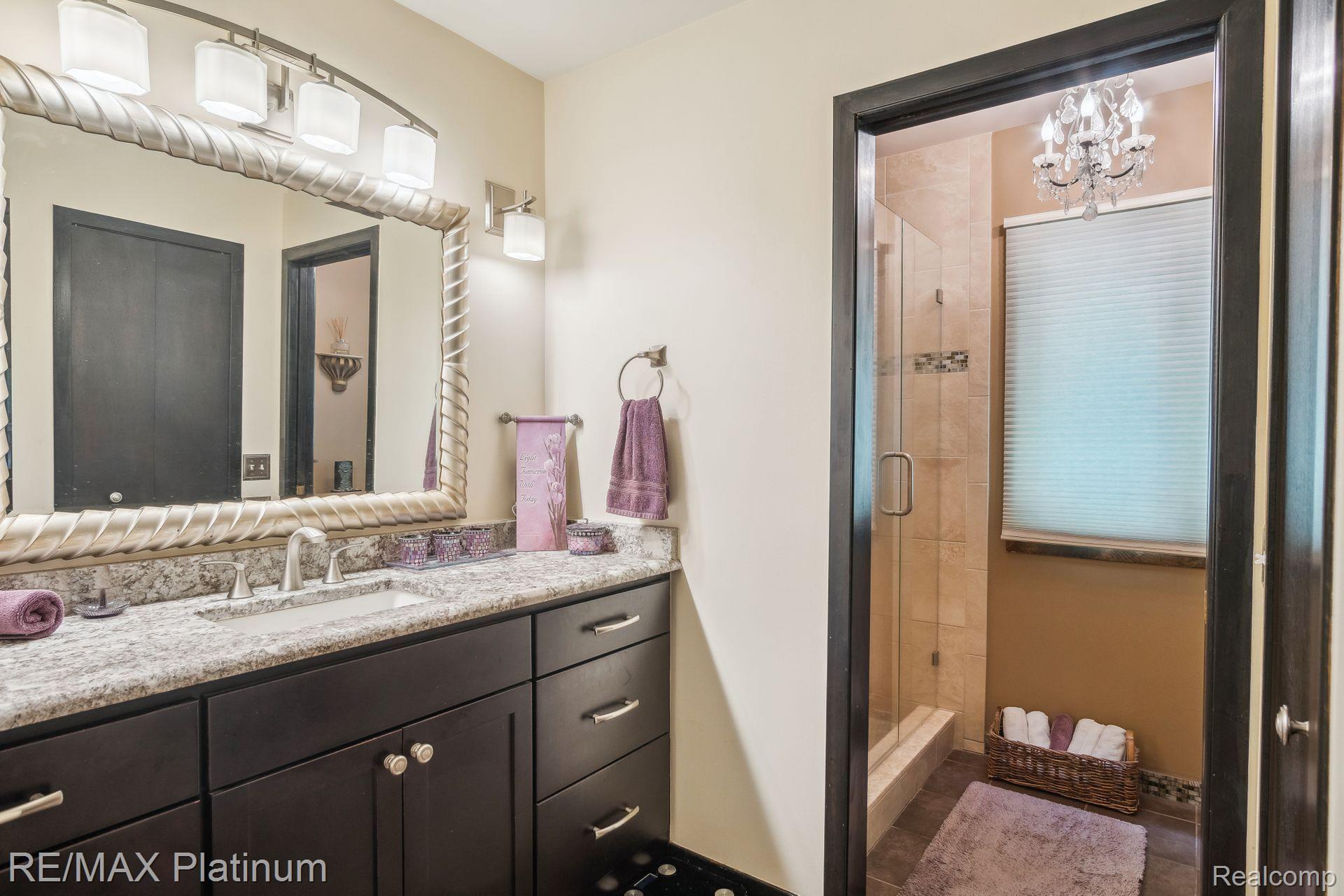 891 BLUE HERON Drive