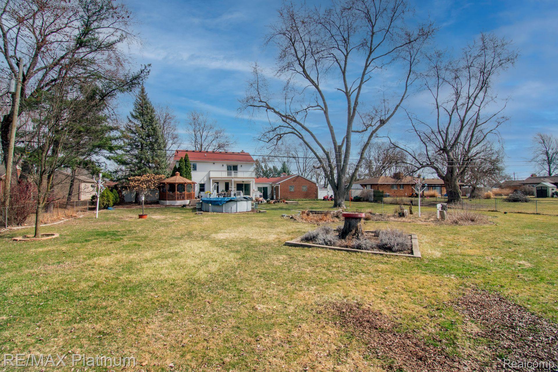 14001 HILLCREST Street