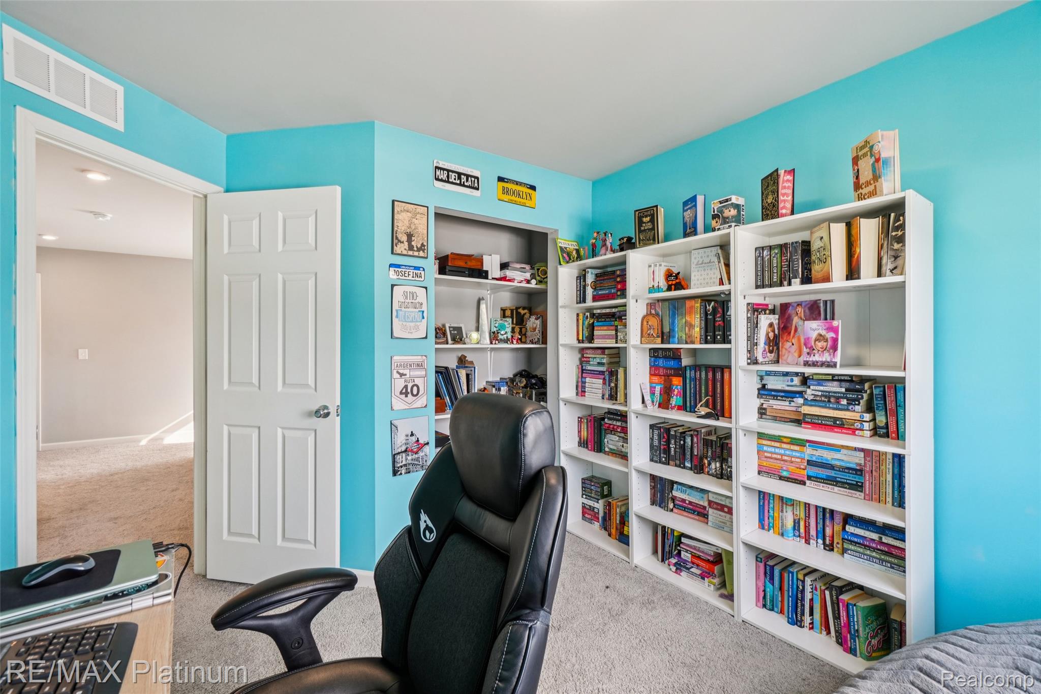 2840 Sycamore River Drive