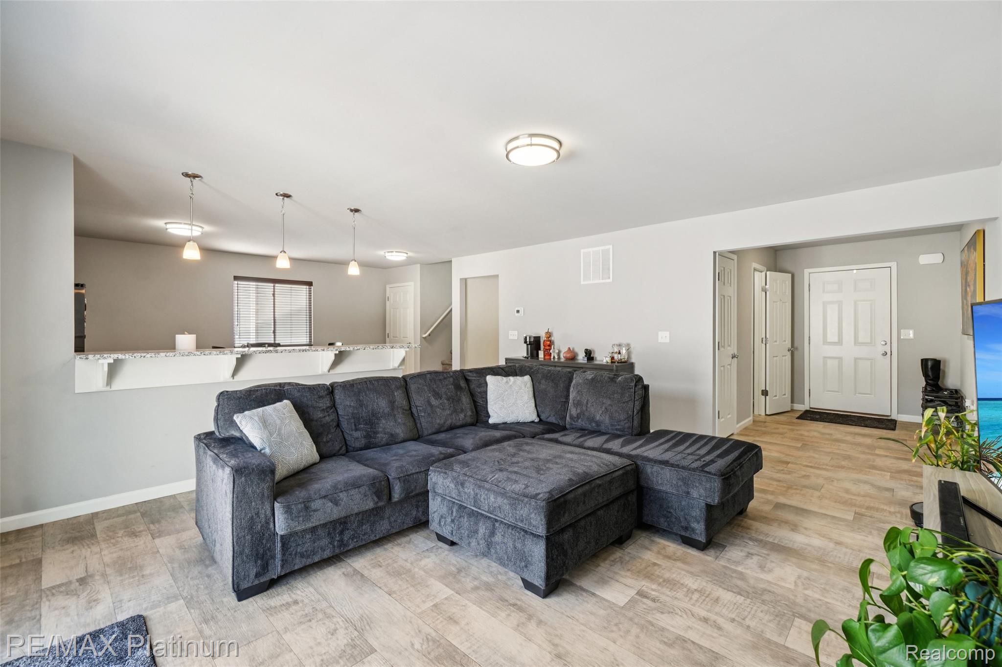 2840 Sycamore River Drive