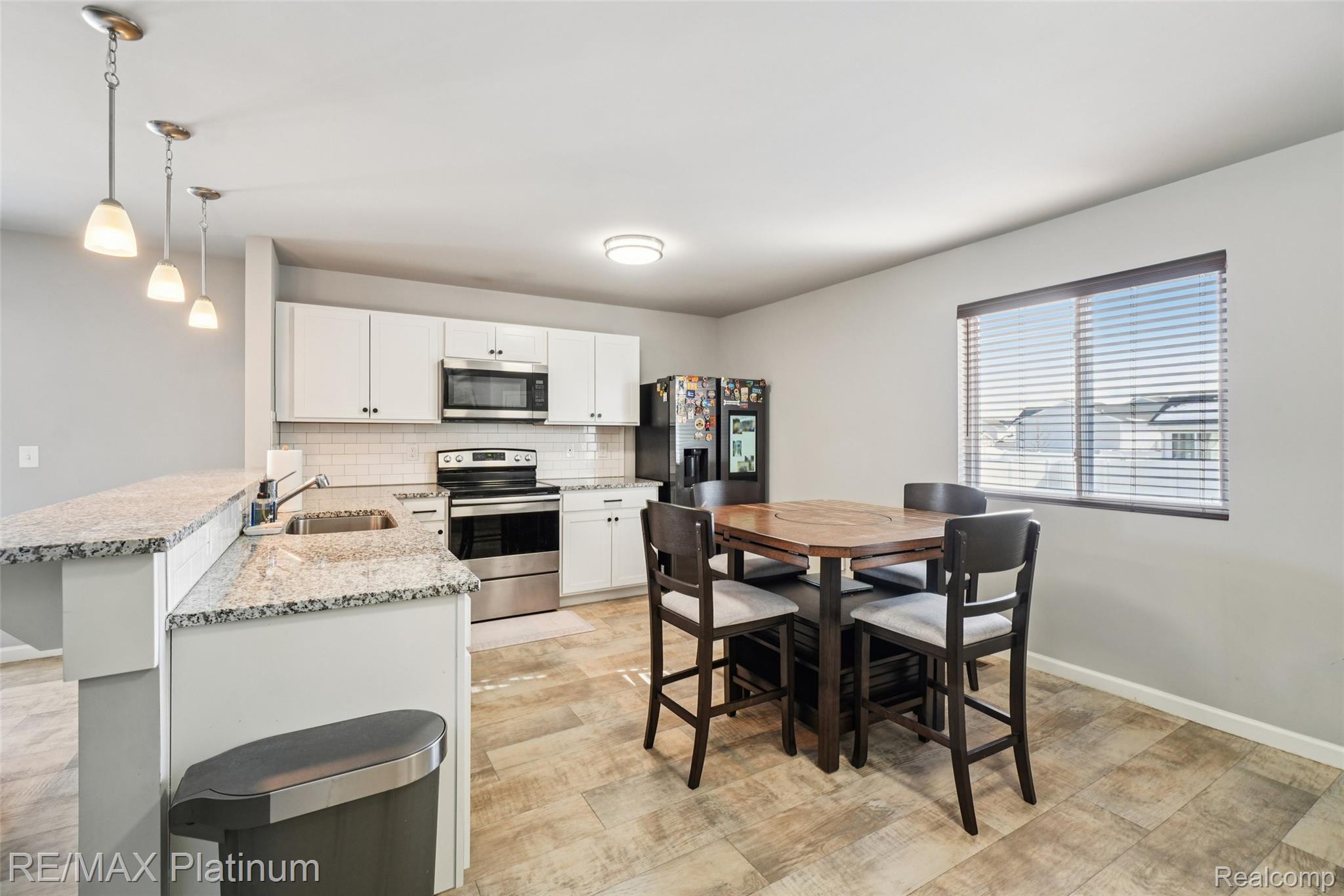 2840 Sycamore River Drive