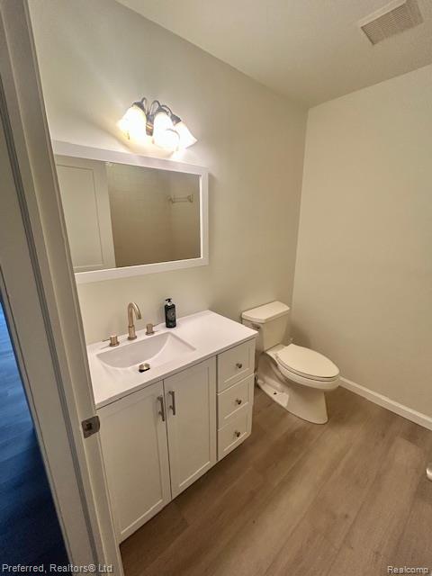 21038 Boulder Circle