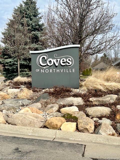 21038 Boulder Circle