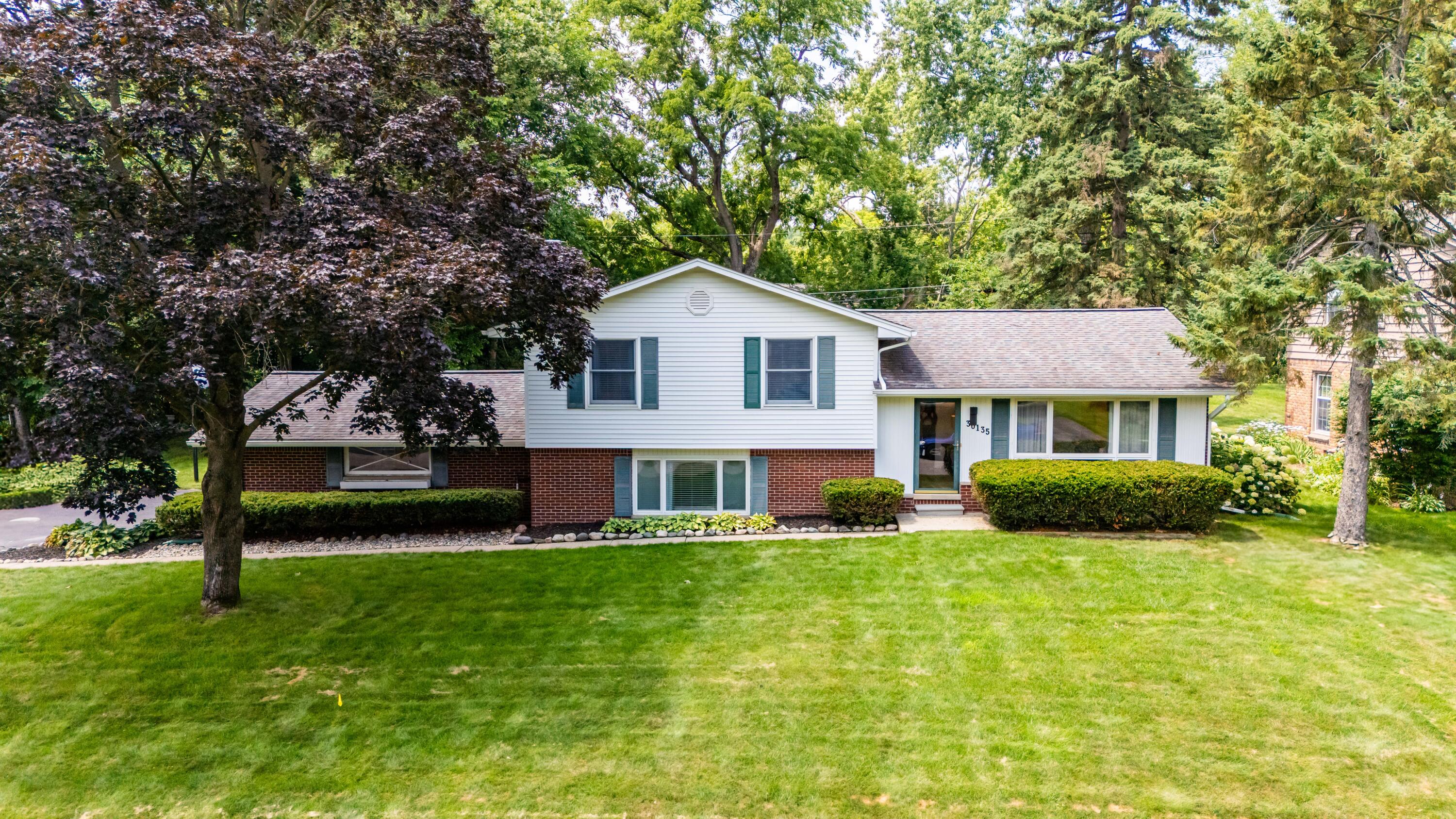 30135 Old Bedford Street