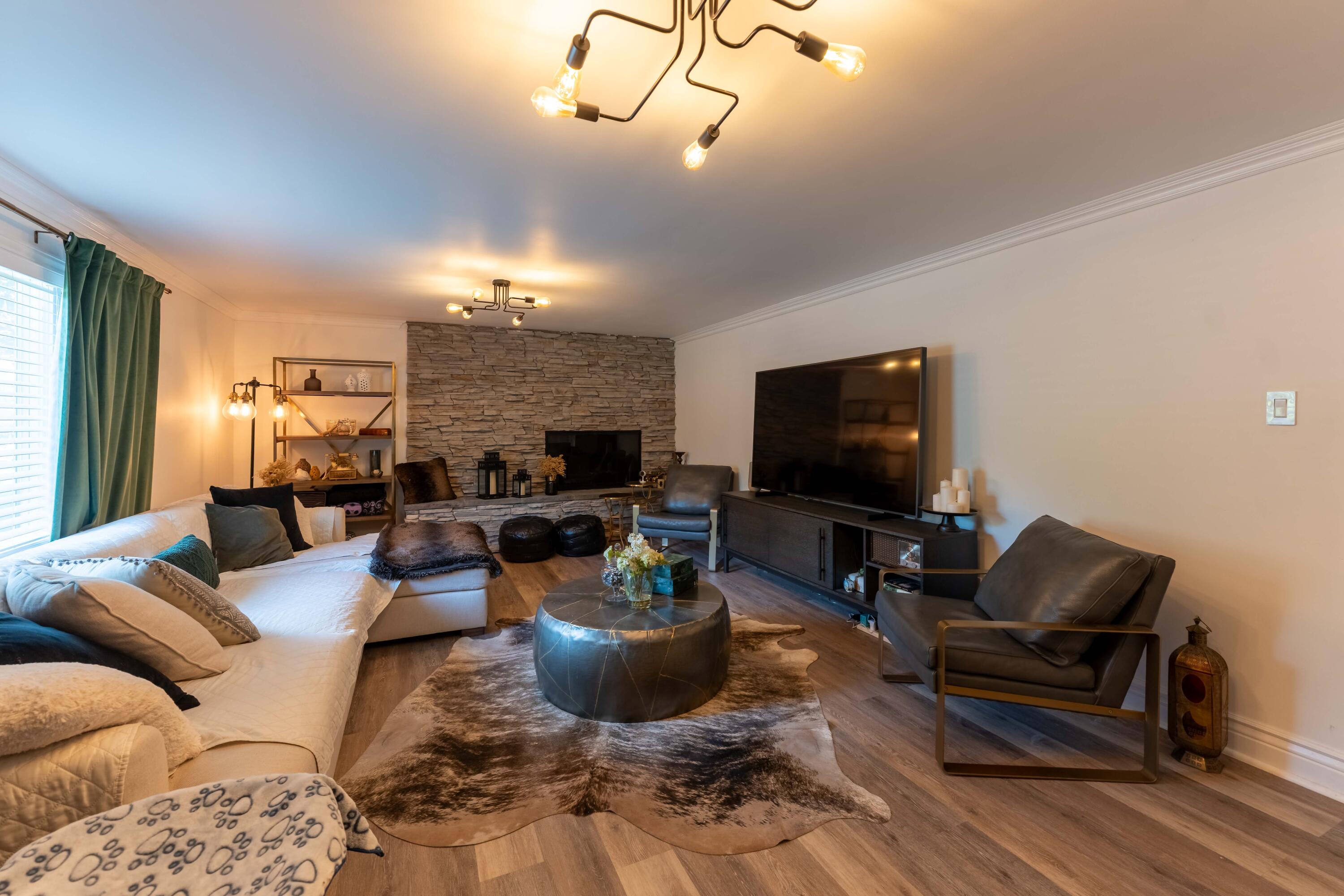 30135 Old Bedford Street