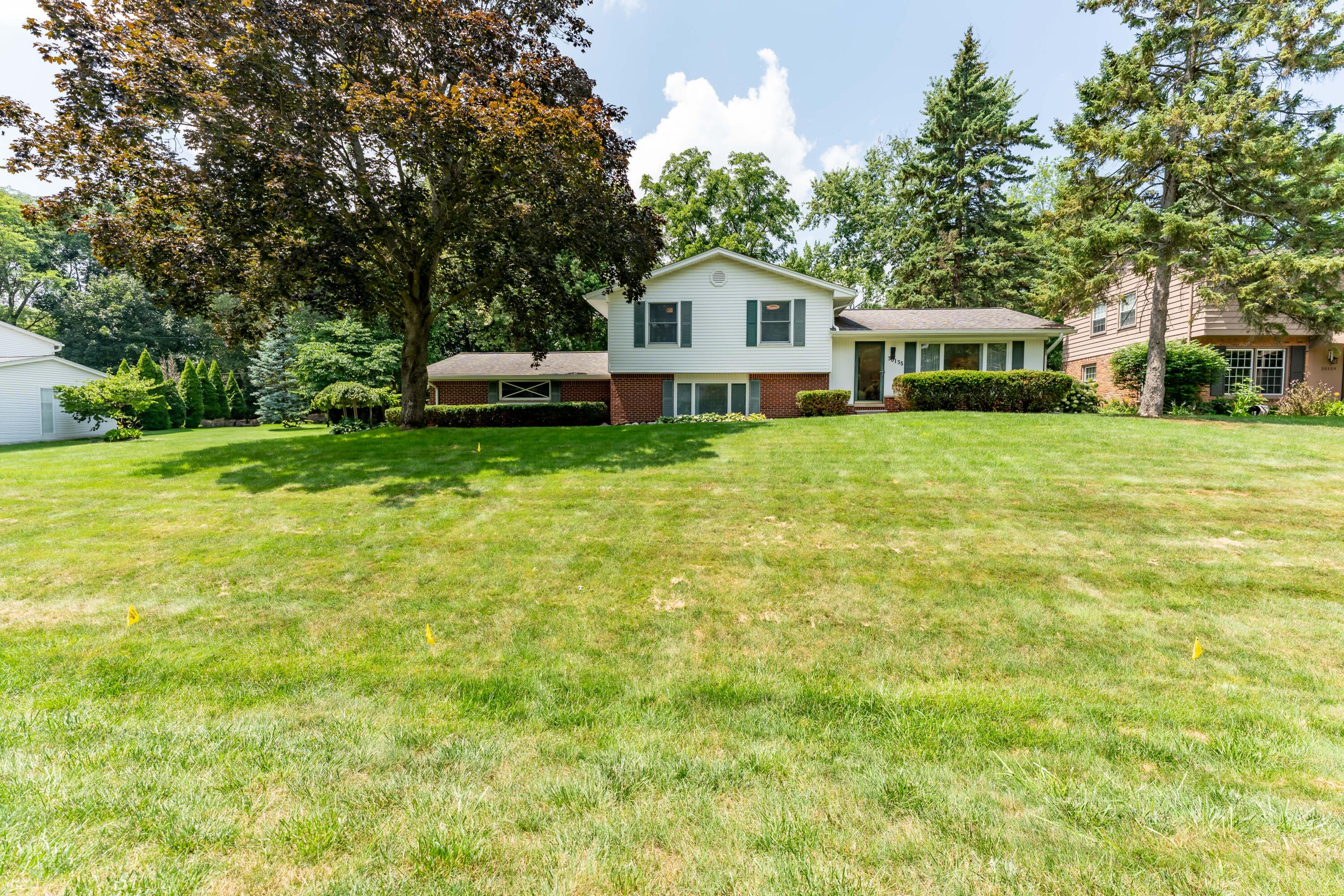 30135 Old Bedford Street