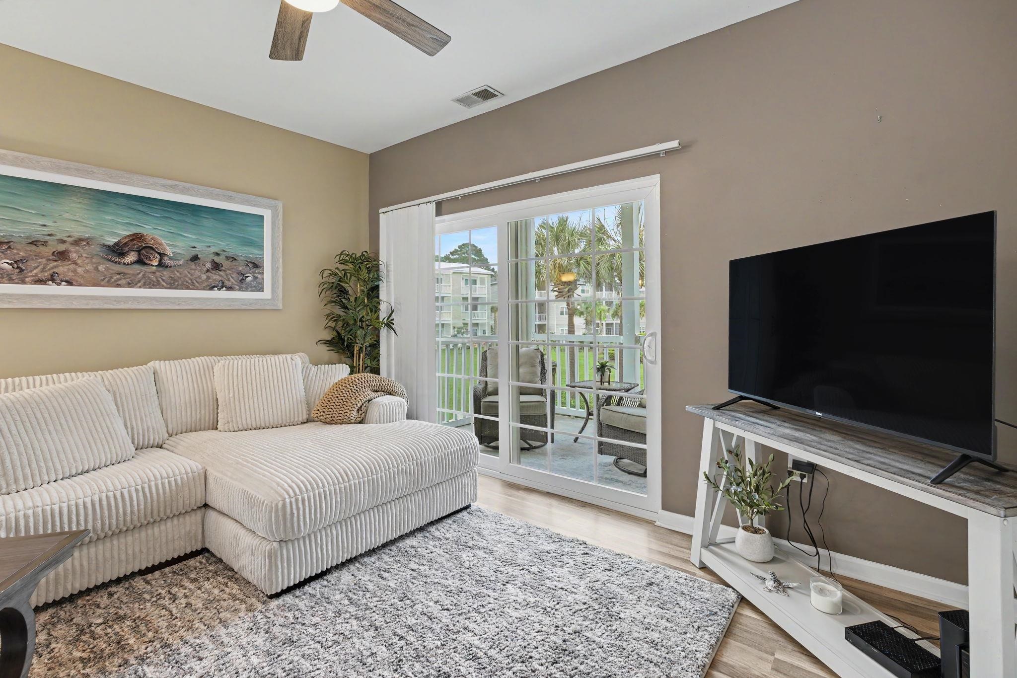 2478 Coastline Ct. Unit: 201